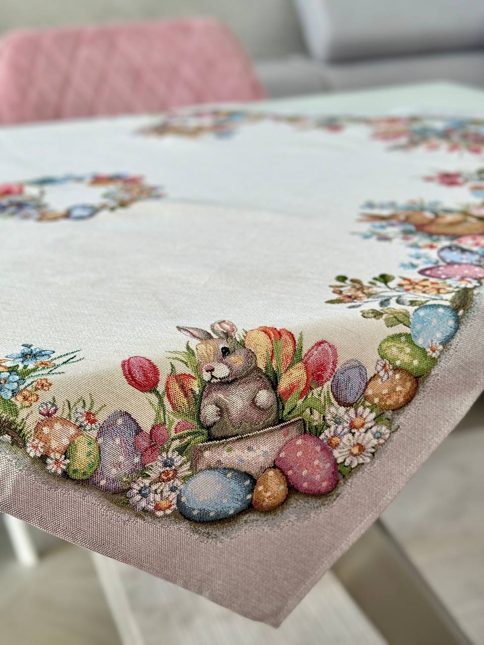 Easter tapestry tablecloth «Happy Easter»