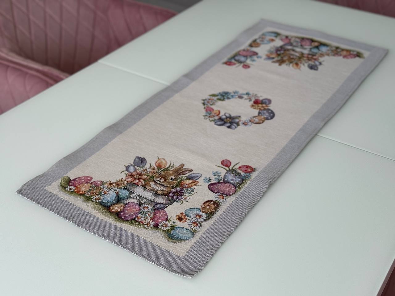 Easter tapestry table runner «Happy Easter»