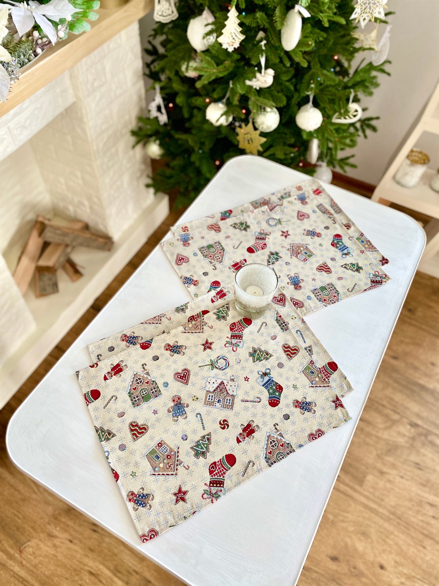 Buy Christmas Tapestry Placemat "Winter's fun" with silver thread UK Textil4Family