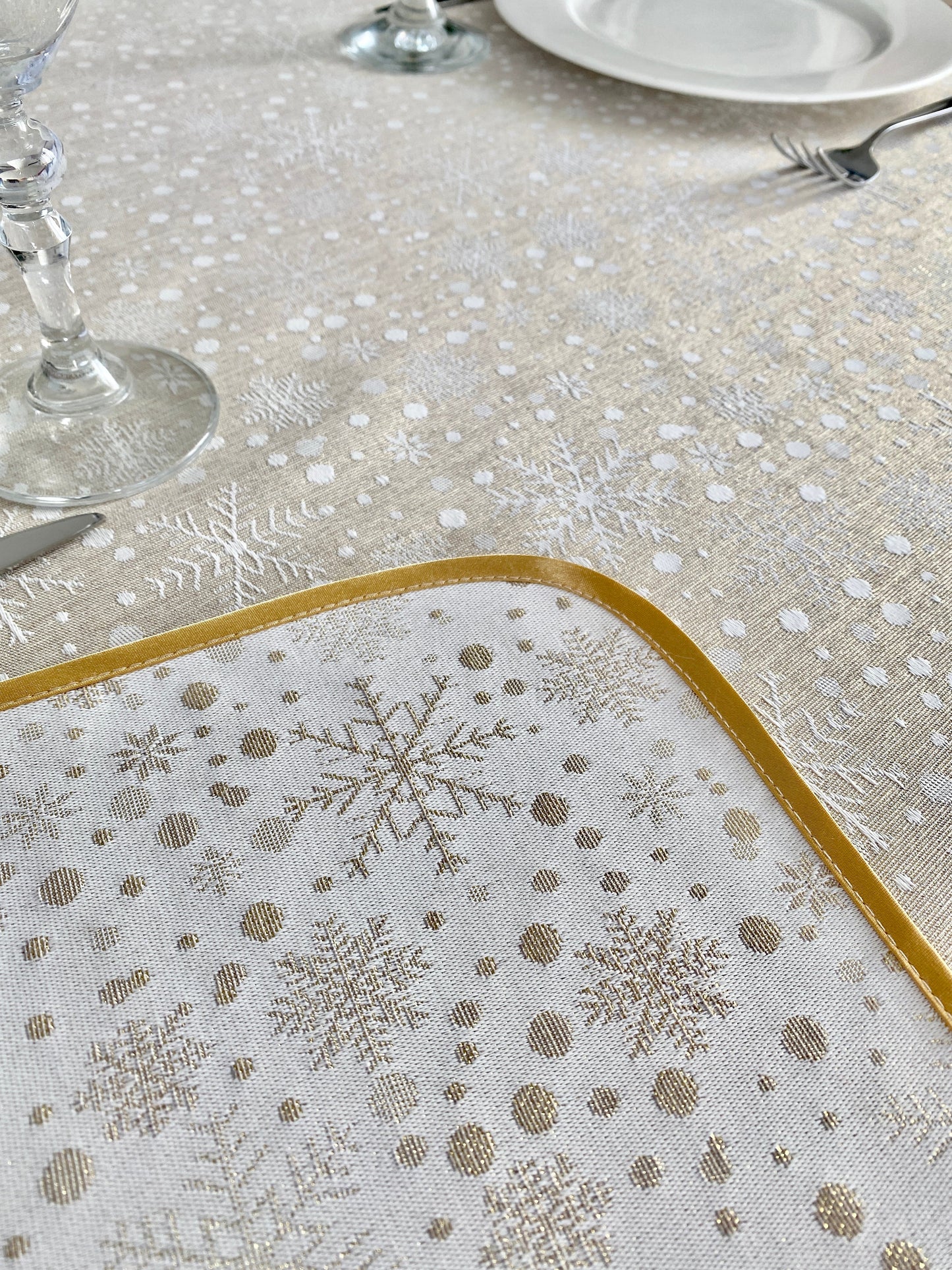 Buy Christmas Tablecloth Double-sided with Teflon coating "WINTER" (golden lurex) UK Textil4Family
