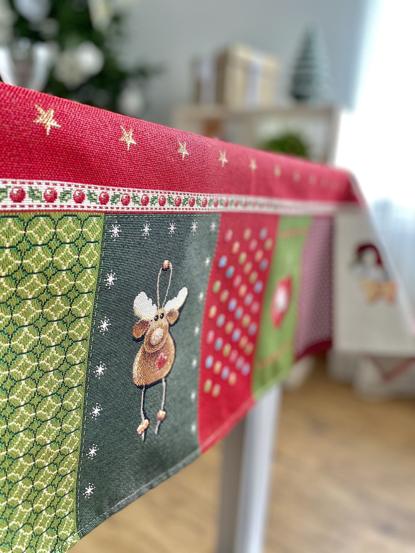 Buy Christmas tapestry Tablecloth "Sweet Christmas" UK Textil4Family