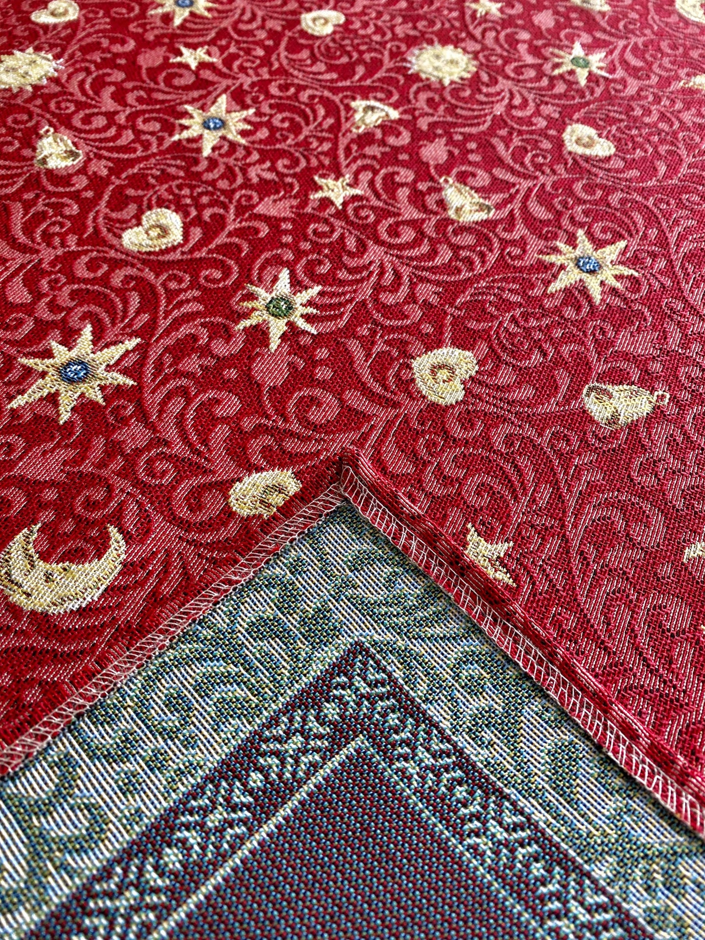 Buy Christmas tapestry Tablecloth "Christmas Stockings" UK Textil4Family