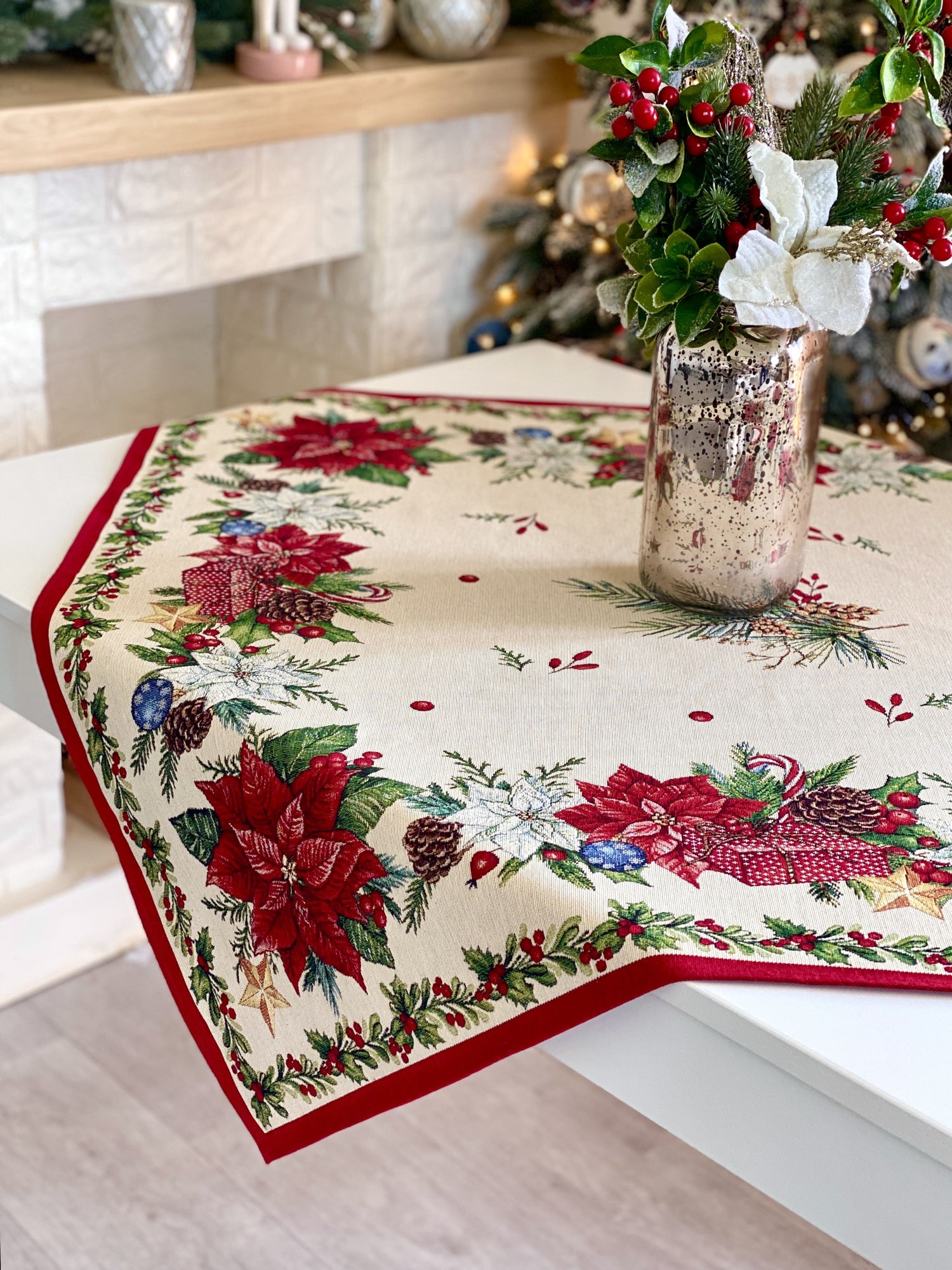Christmas Tablecloth «Red Poinsettia» with Golden Lurex - Luxury Tapestry - Textile4Family