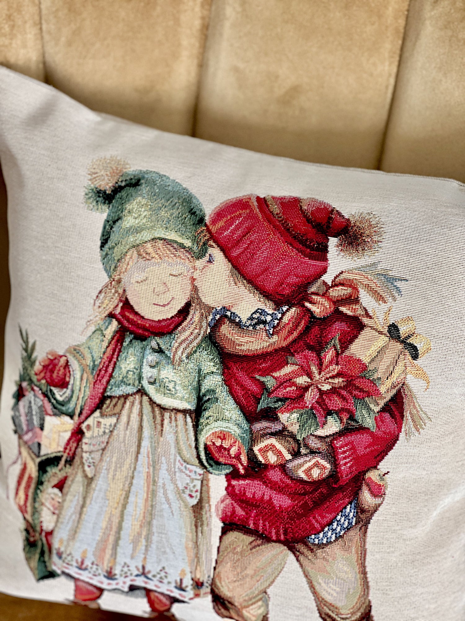 Winter Holiday tapestry cushion cover «Baby kiss» without lurex Limaso Textile
