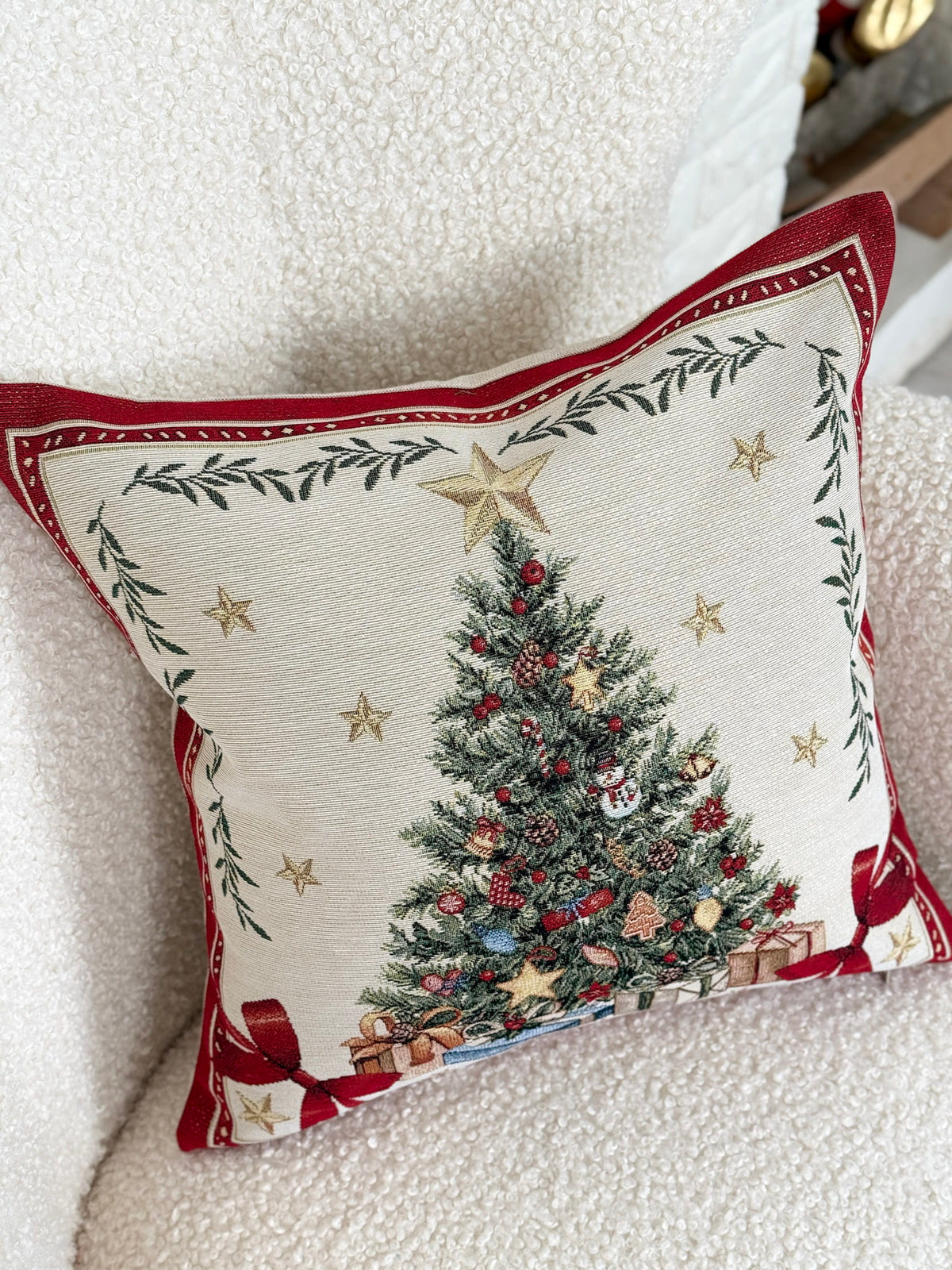 Winter Holiday Pillow cover «Red &amp; Gold» with golden thread - High quality tapestry