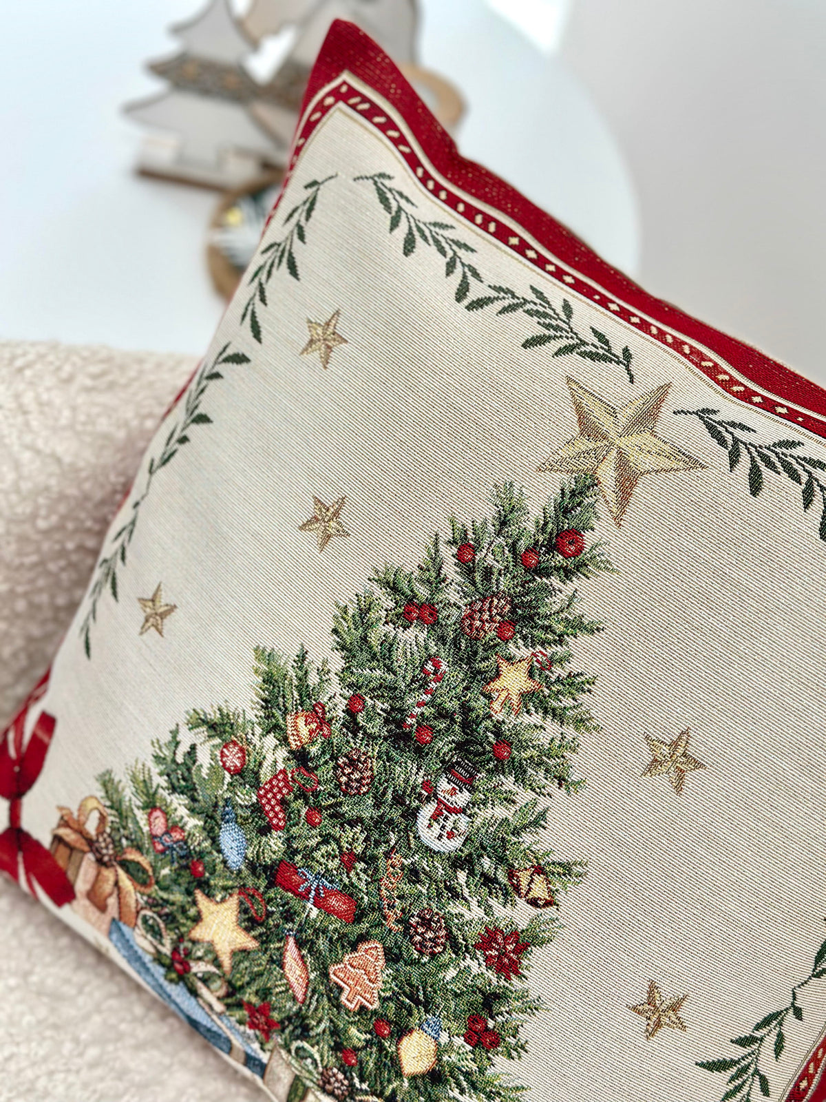 Winter Holiday Pillow cover «Red &amp; Gold» with golden thread - High quality tapestry