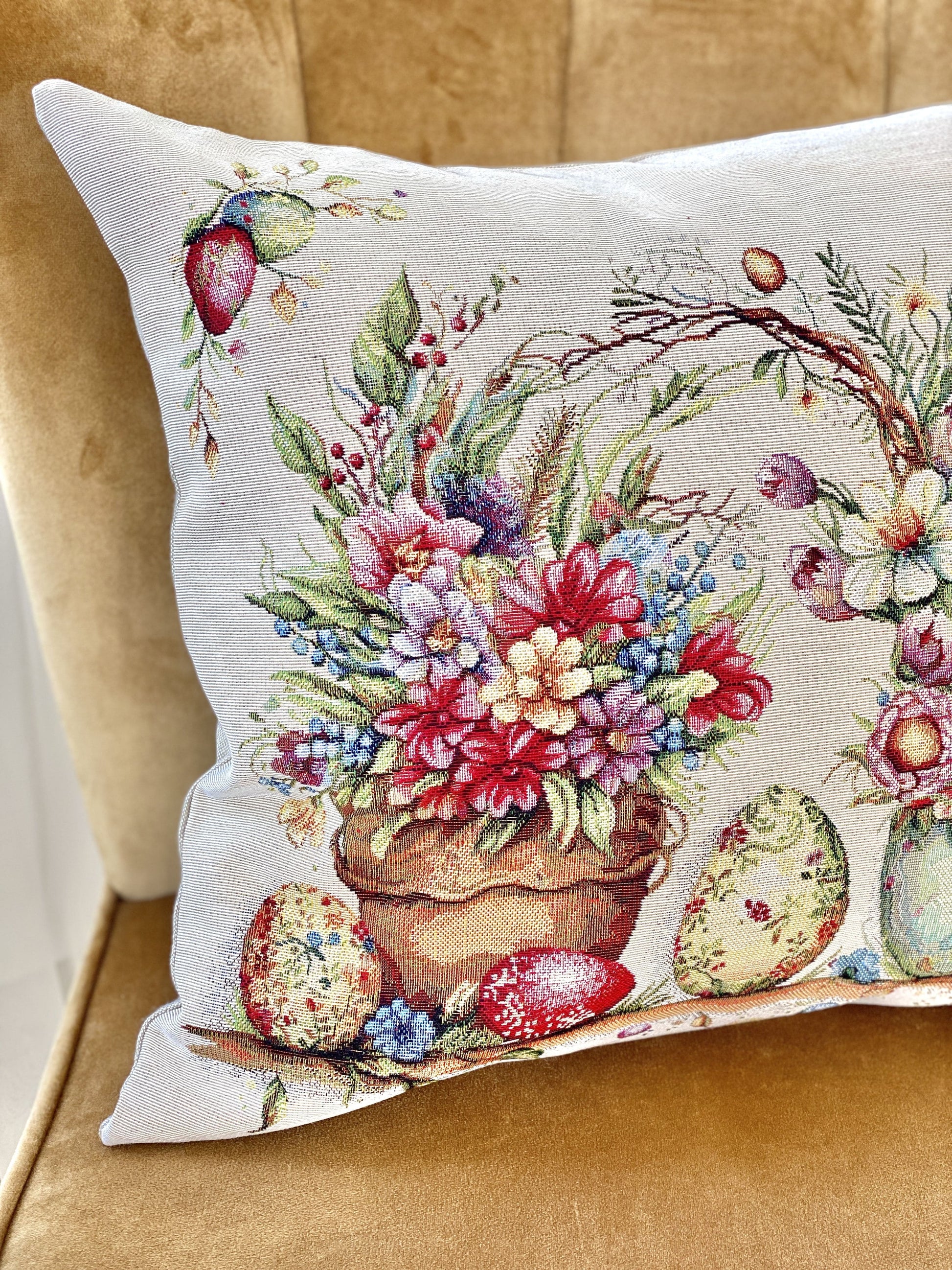 Easter Cushion cover «Damira» - Premium Tapestry with golden lurex - Textile4Family