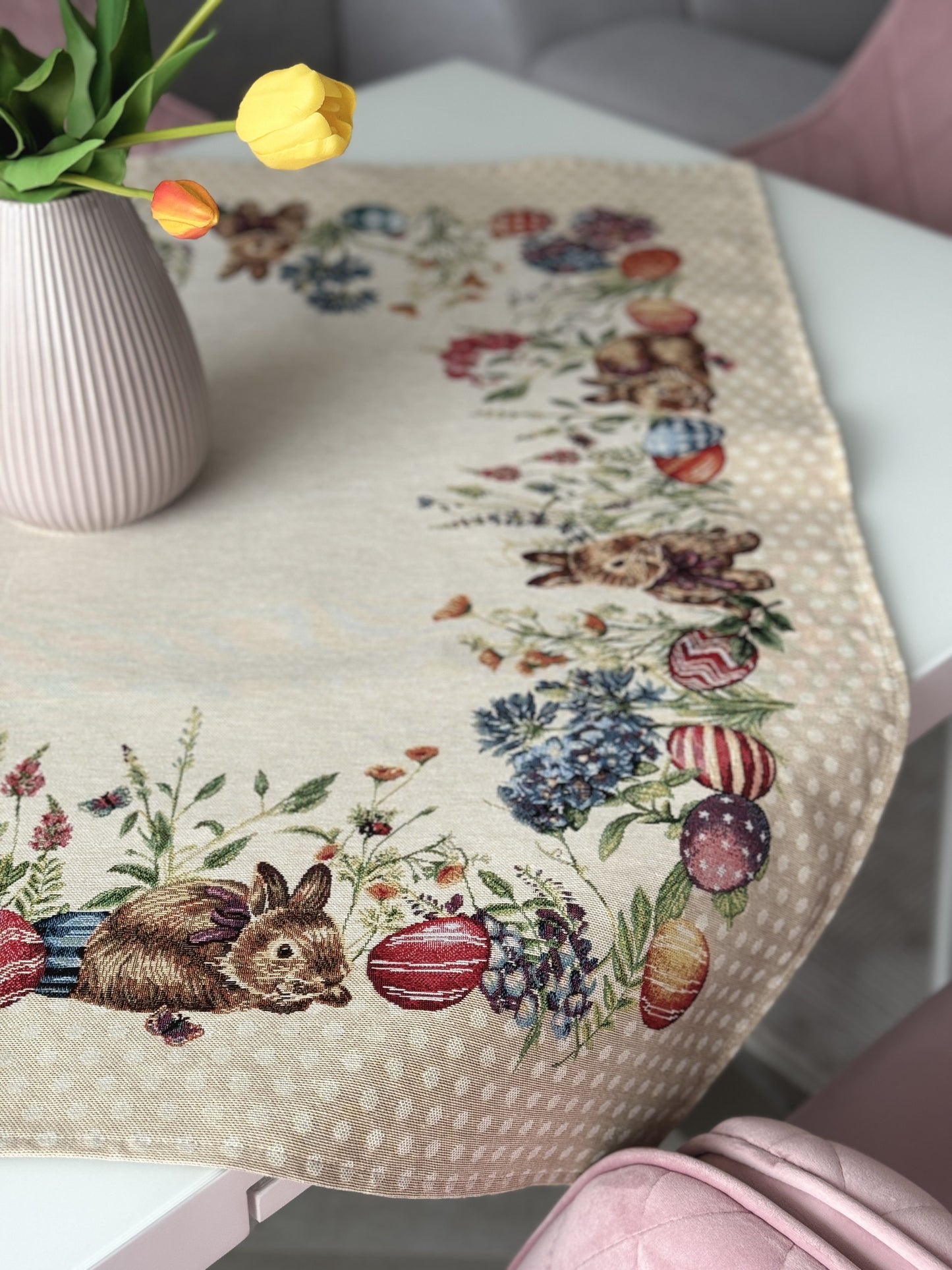 Easter tapestry small tablecloth «Bunny in flowers»