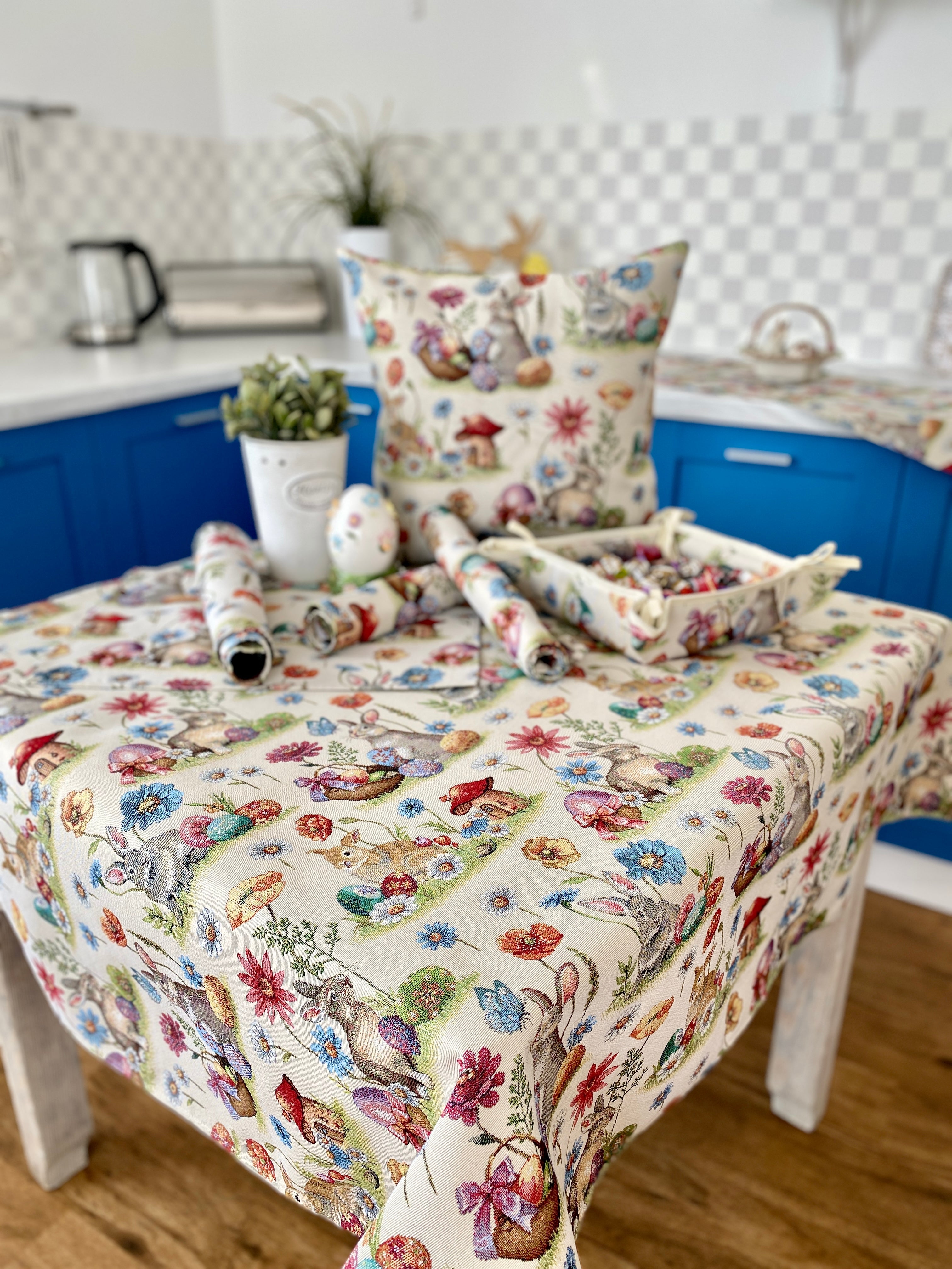 Round Easter tapestry tablecloth «Easter glade» Limaso Textile