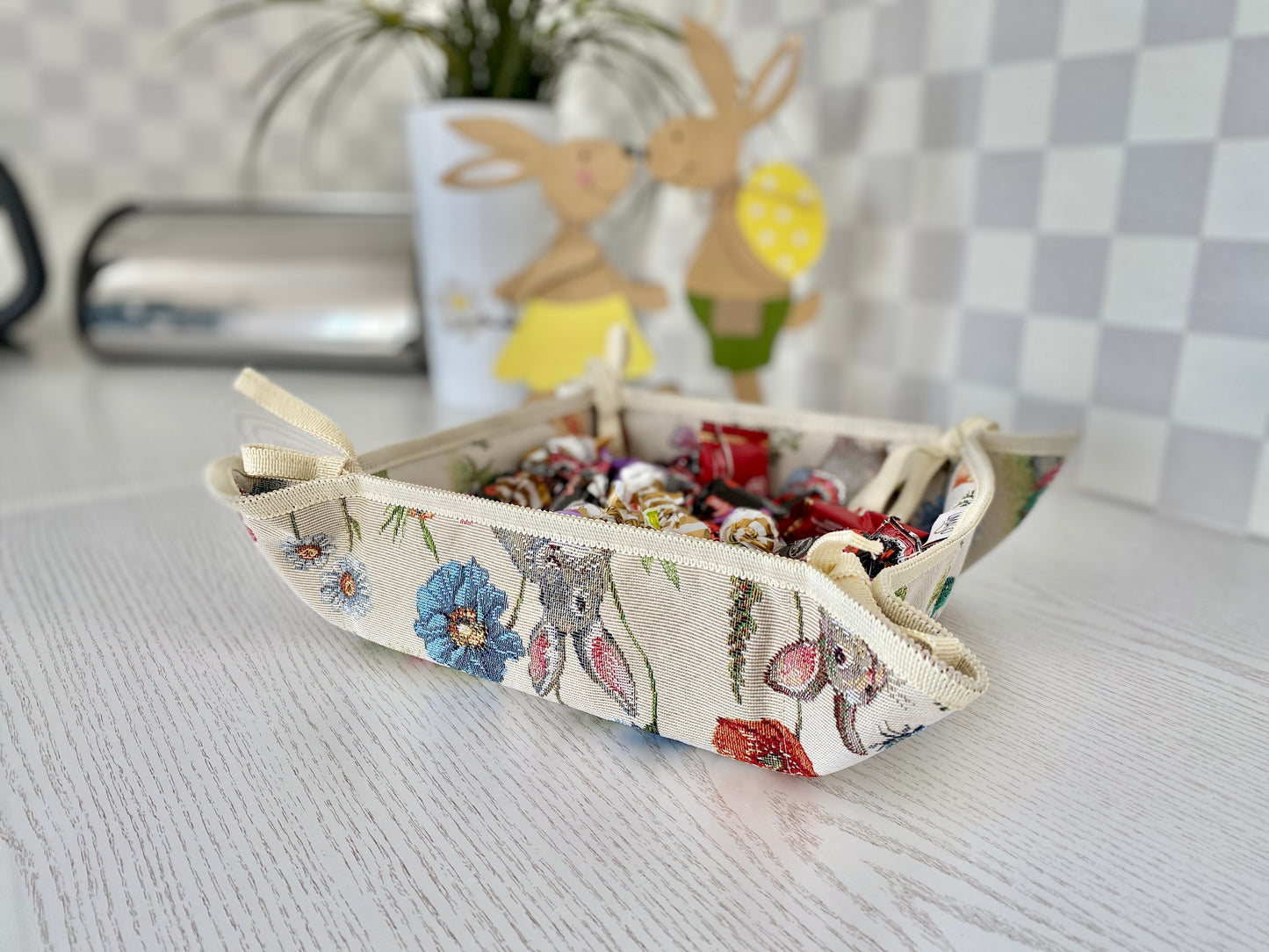 Easter tapestry Bread Basket «Easter glade»