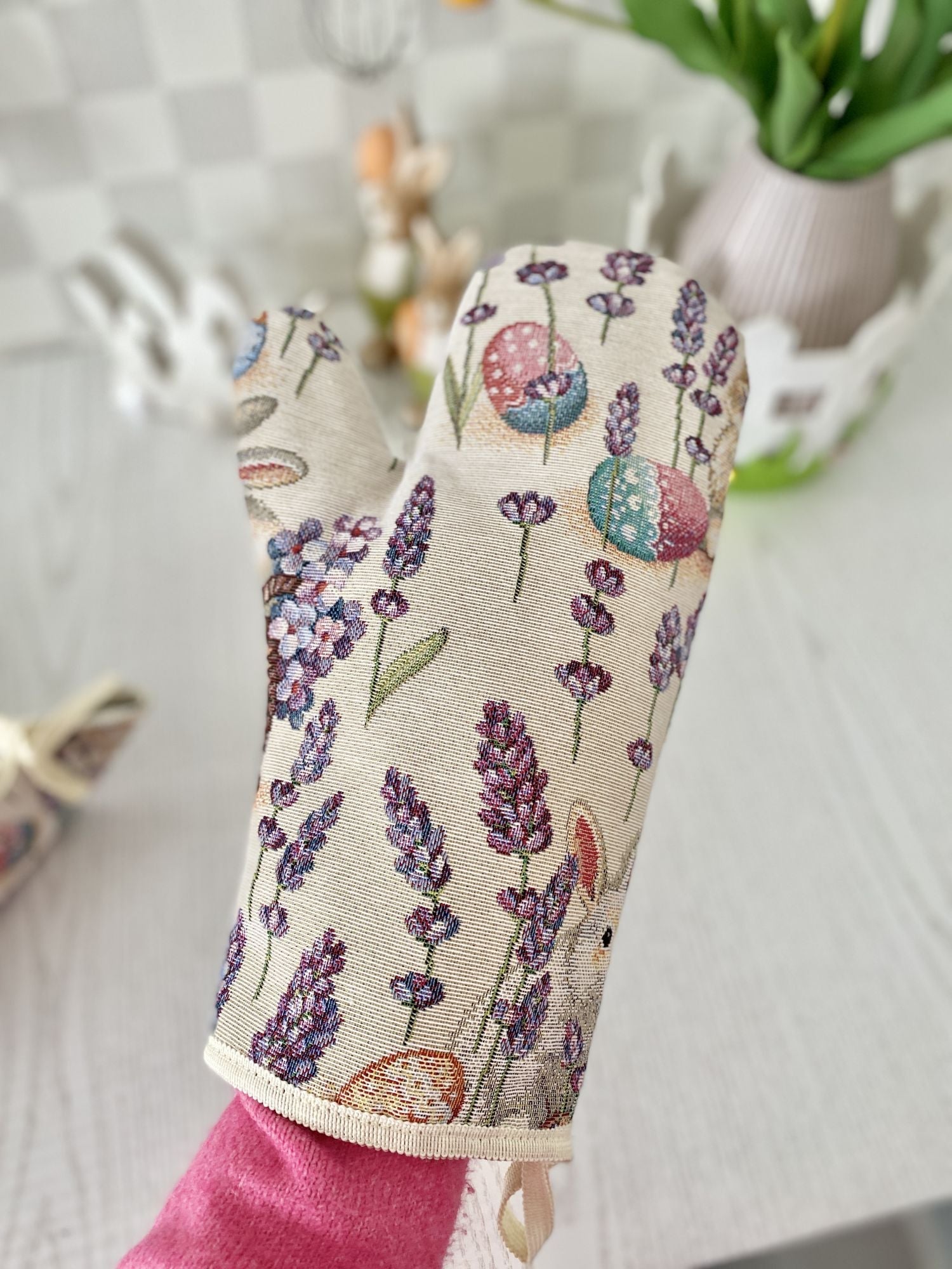 Tapestry oven mitten «Rabbit in lavender» Limaso Textile