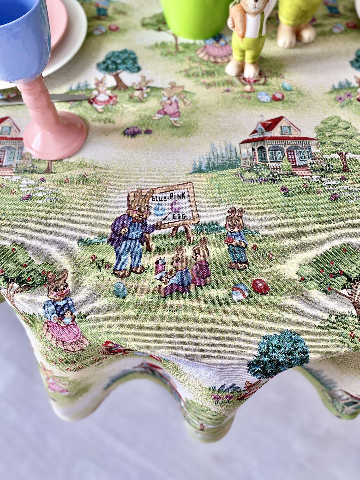 Round Easter tapestry tablecloth «Easter fun» Limaso Textile