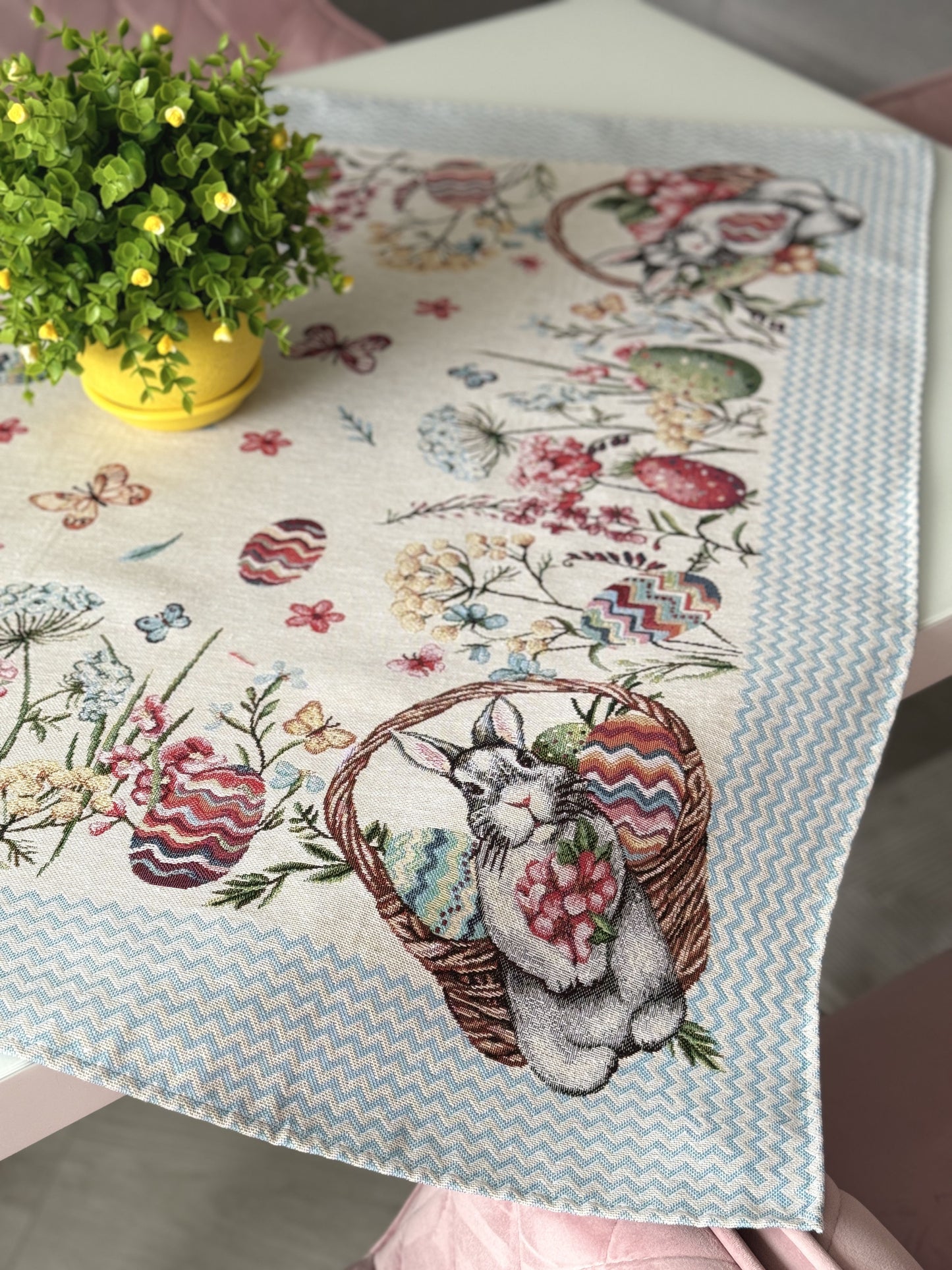 Easter tapestry tablecloth «Easter Fly»