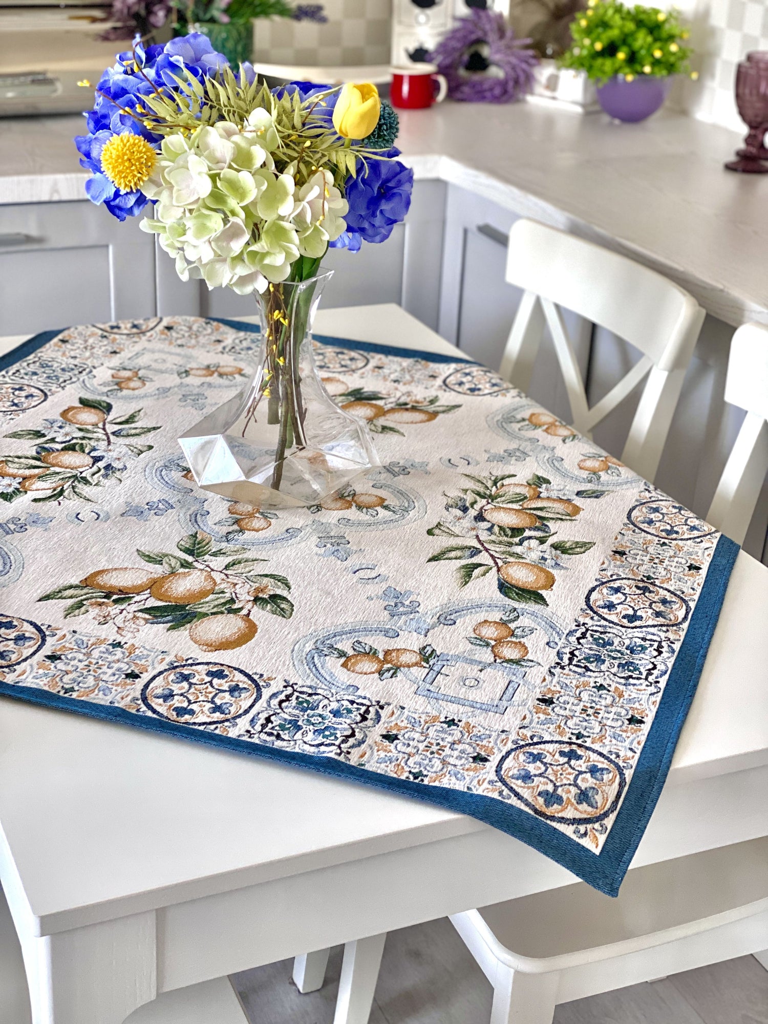 Tapestry tablecloth "Lemon Majolica" with microfibre - Textile4Family