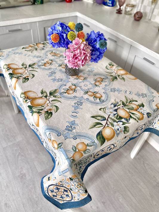Tapestry tablecloth "Lemon Majolica" with microfibre
