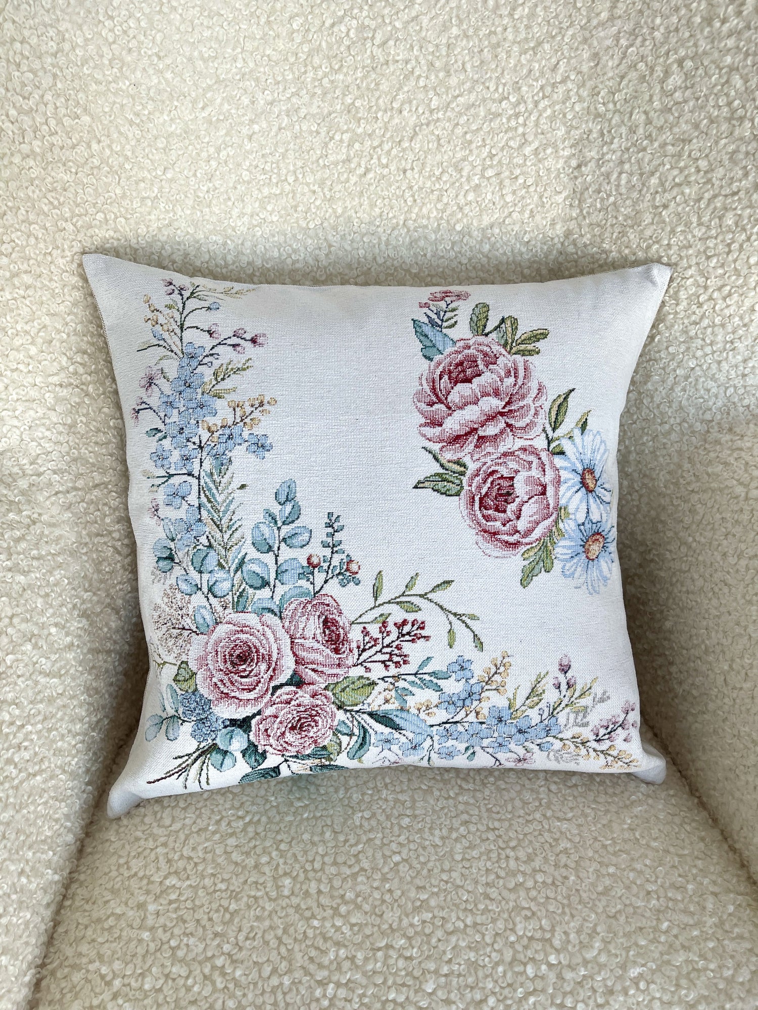 Cushion cover «Rose -1» - Premium Tapestry with Microfibre - Textile4Family