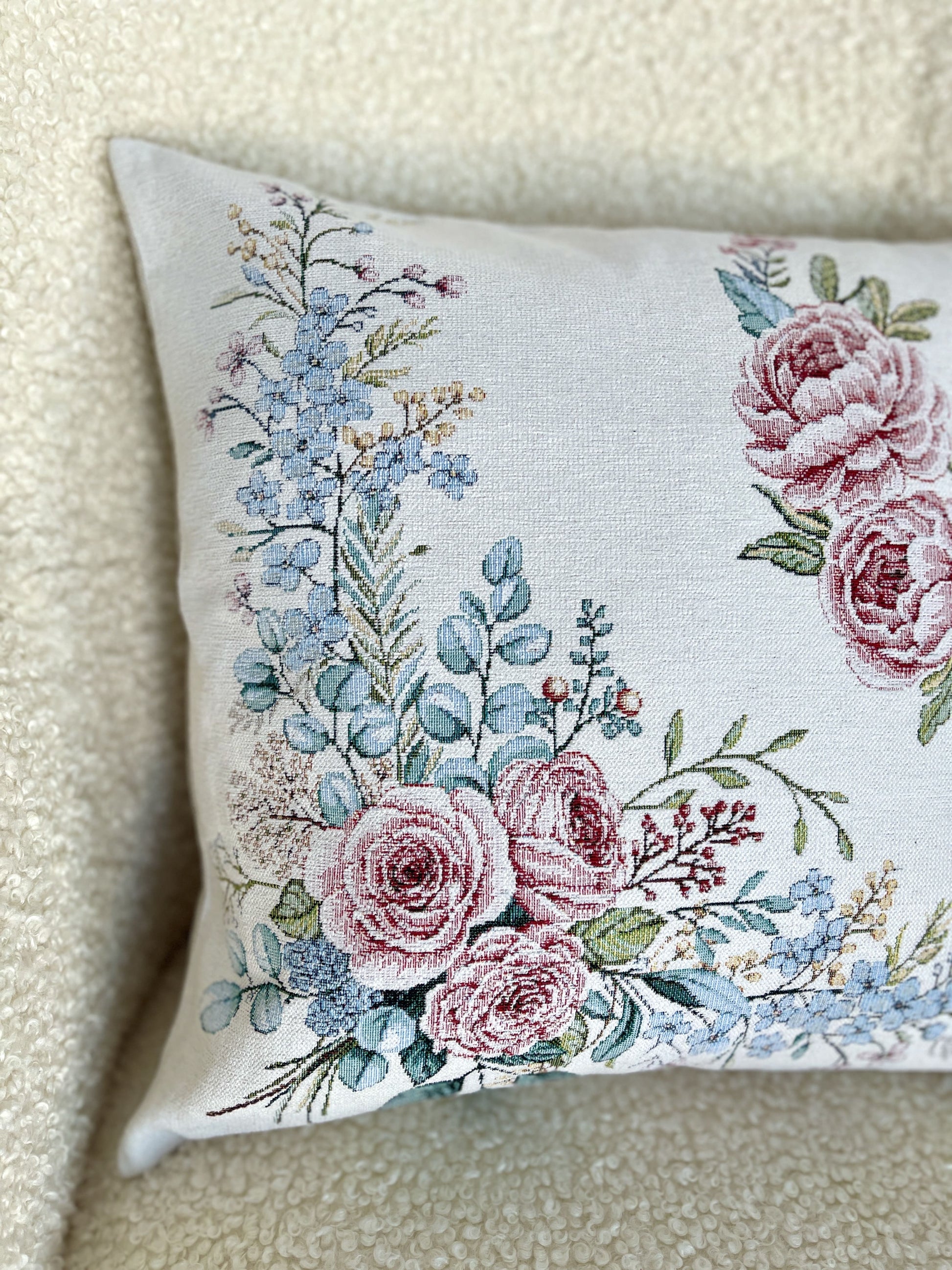 Cushion cover «Rose -1» - Premium Tapestry with Microfibre - Textile4Family
