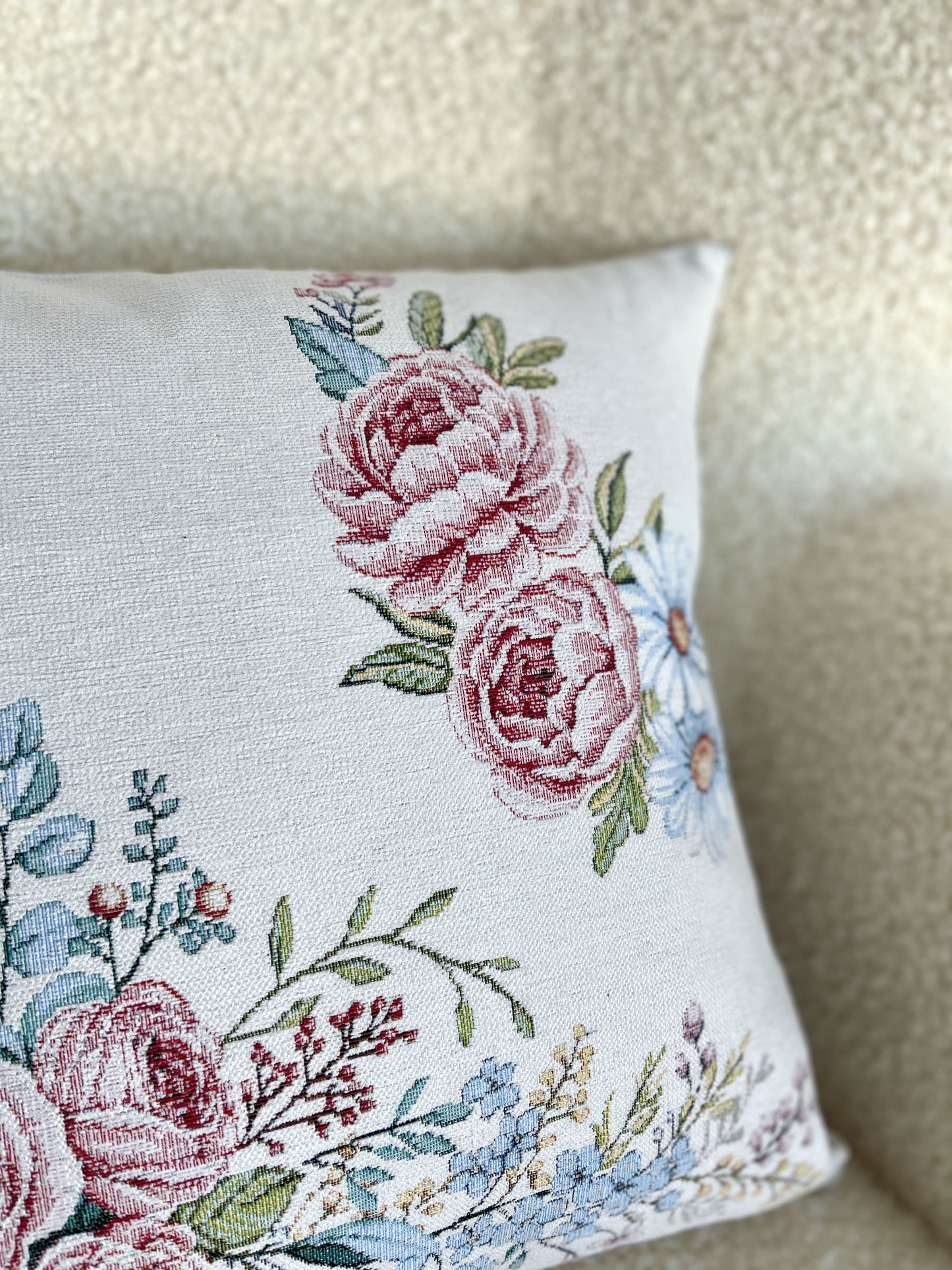 Cushion cover «Rose -1» - Premium Tapestry with Microfibre - Textile4Family