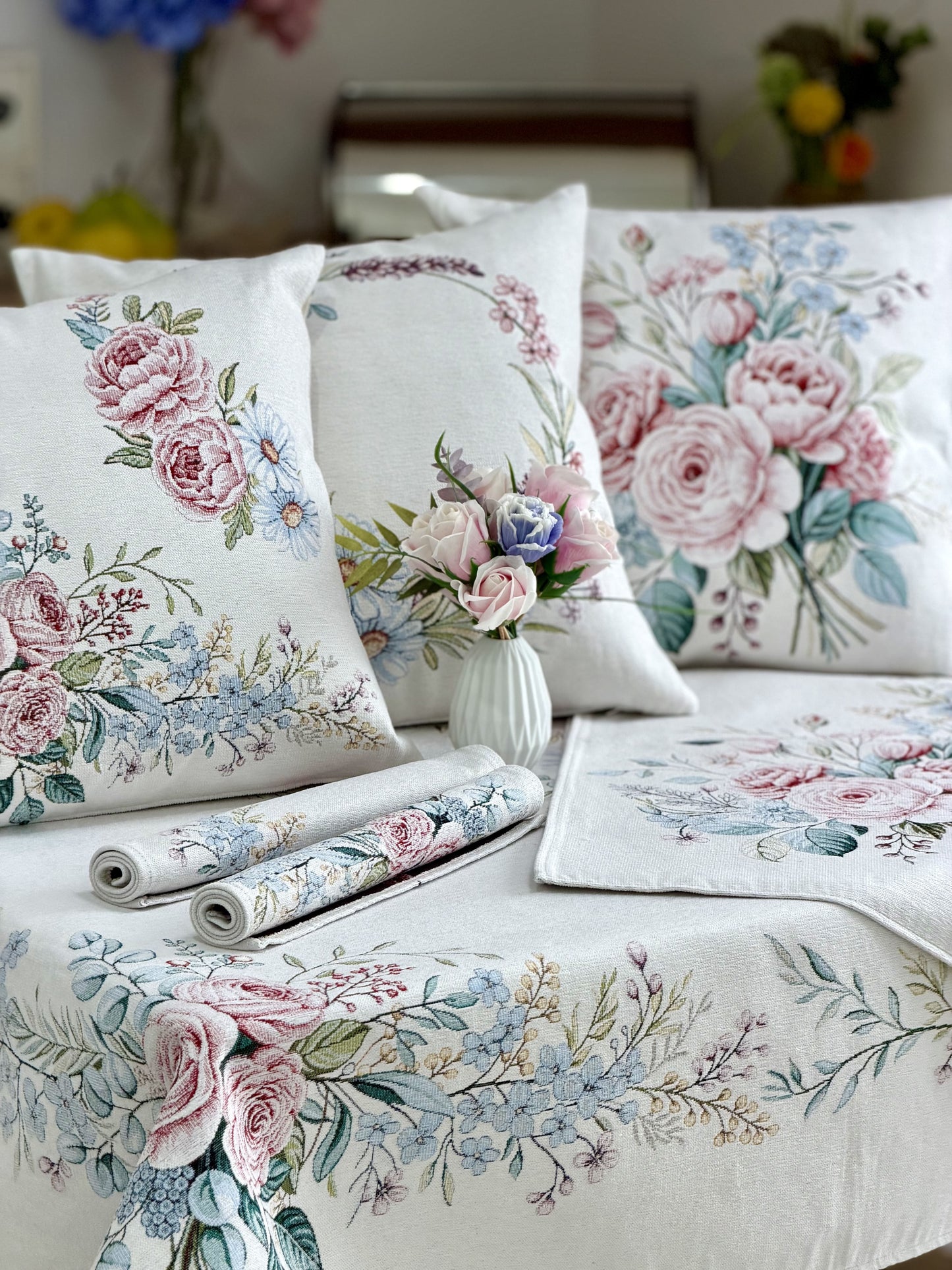 Cushion cover «Rose -1» - Premium Tapestry with Microfibre - Textile4Family