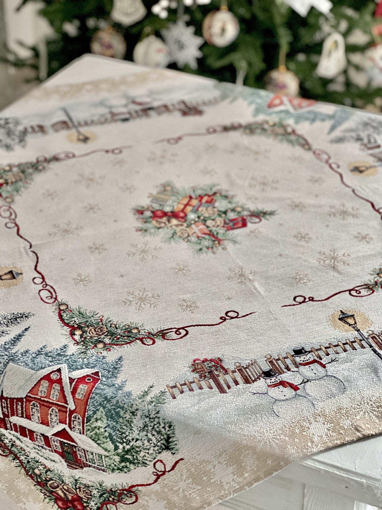 Christmas tapestry tablecloth «HOME» With microfibre & silver lurex