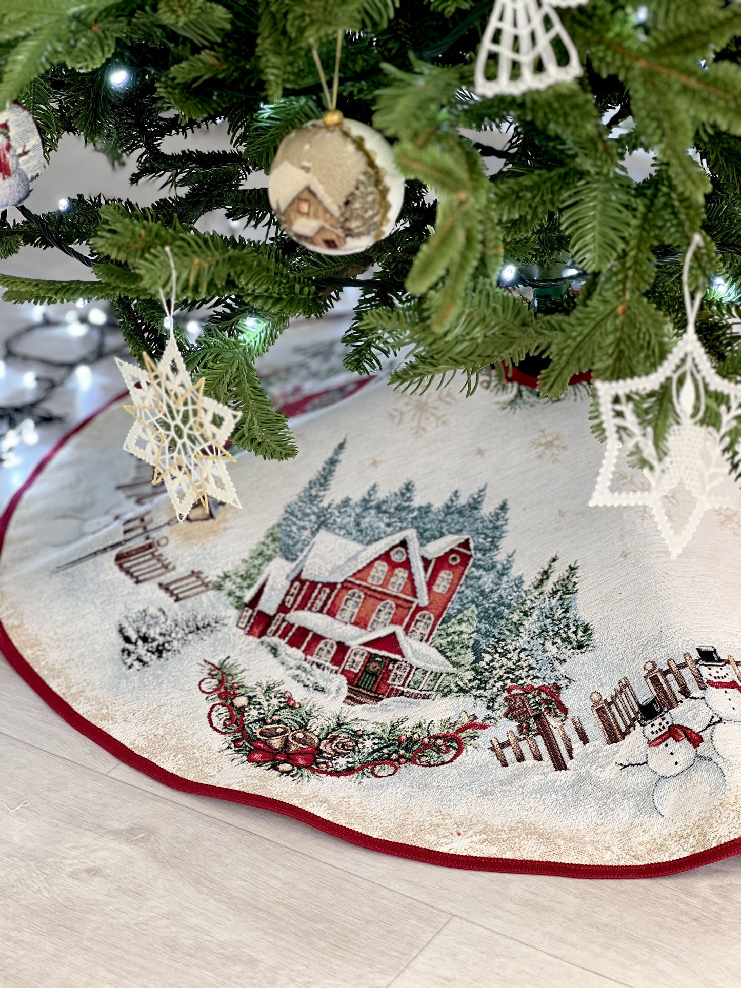 Christmas tree skirt «HOME» With microfibre & silver lurex