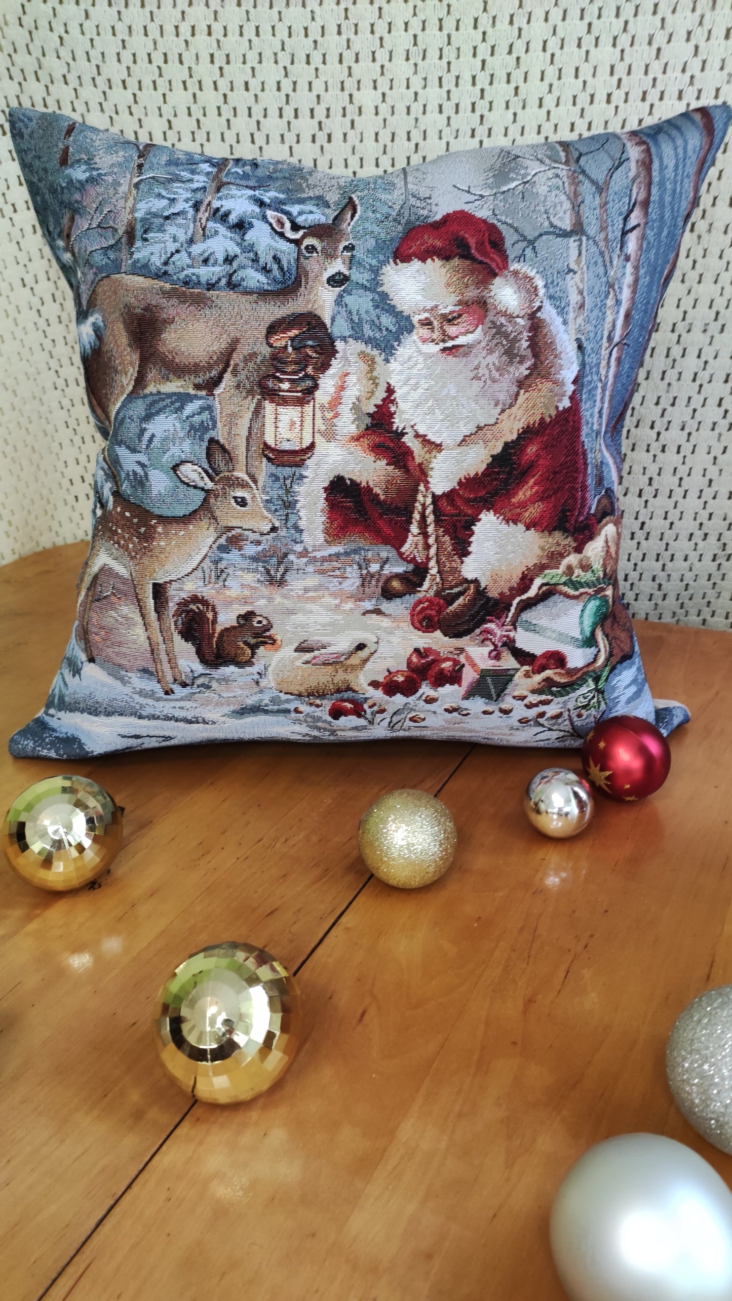 Christmas tapestry cushion cover «Forest friends» without lurex