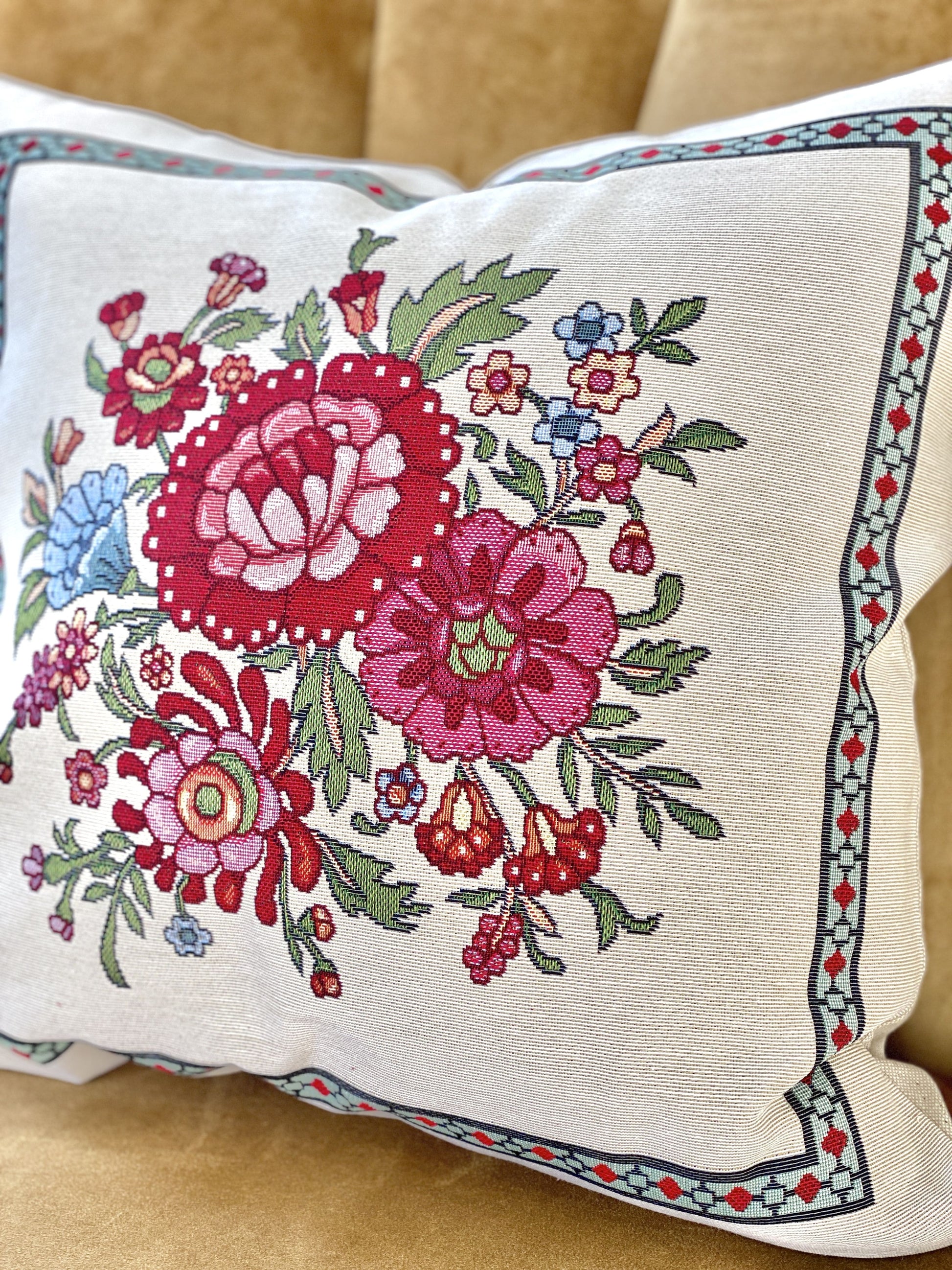 Cushion cover «Folk Floral» - Premium Tapestry - Textile4Family
