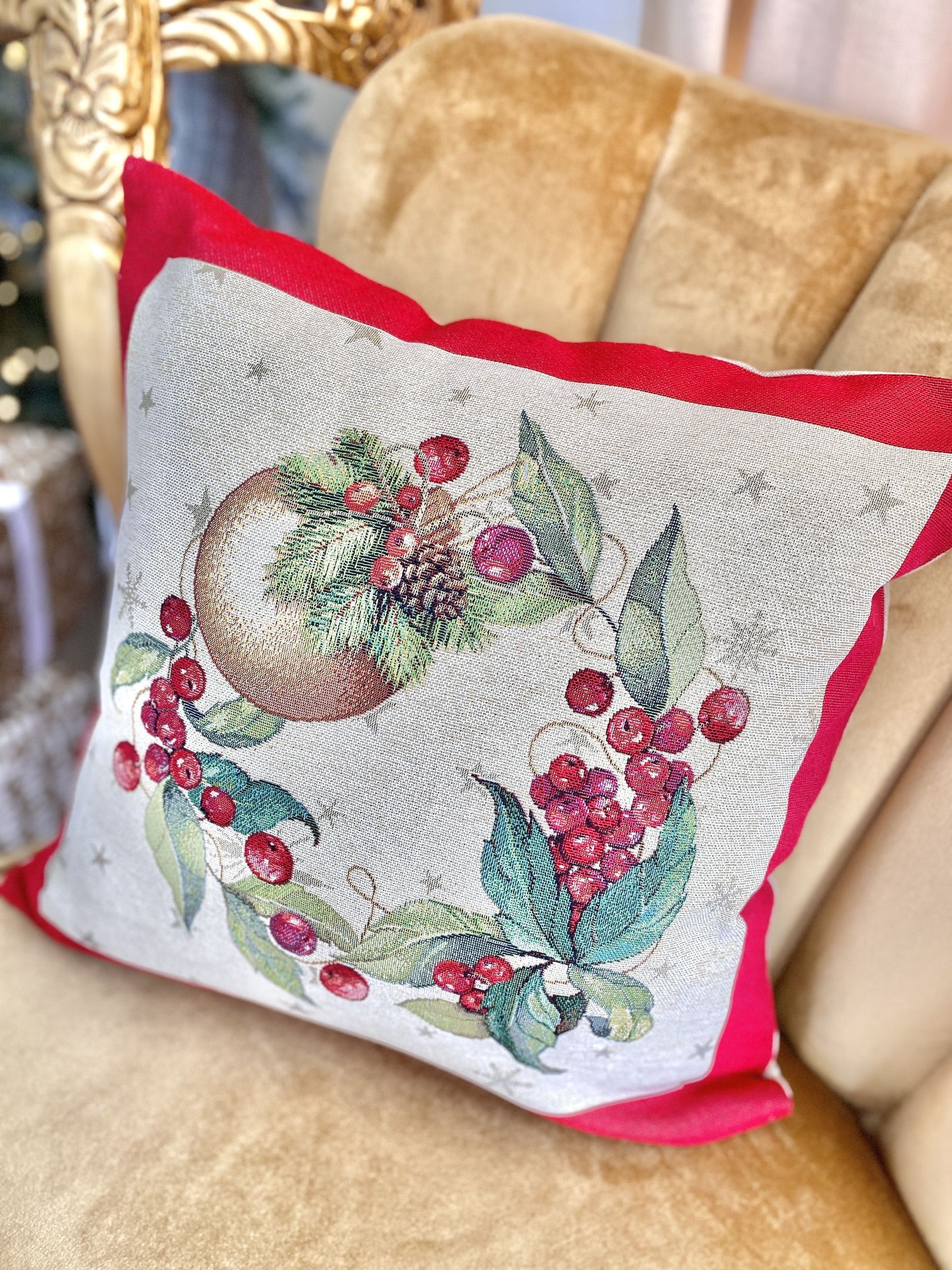 Christmas tapestry cushion cover «Christmas garland» with golden thread