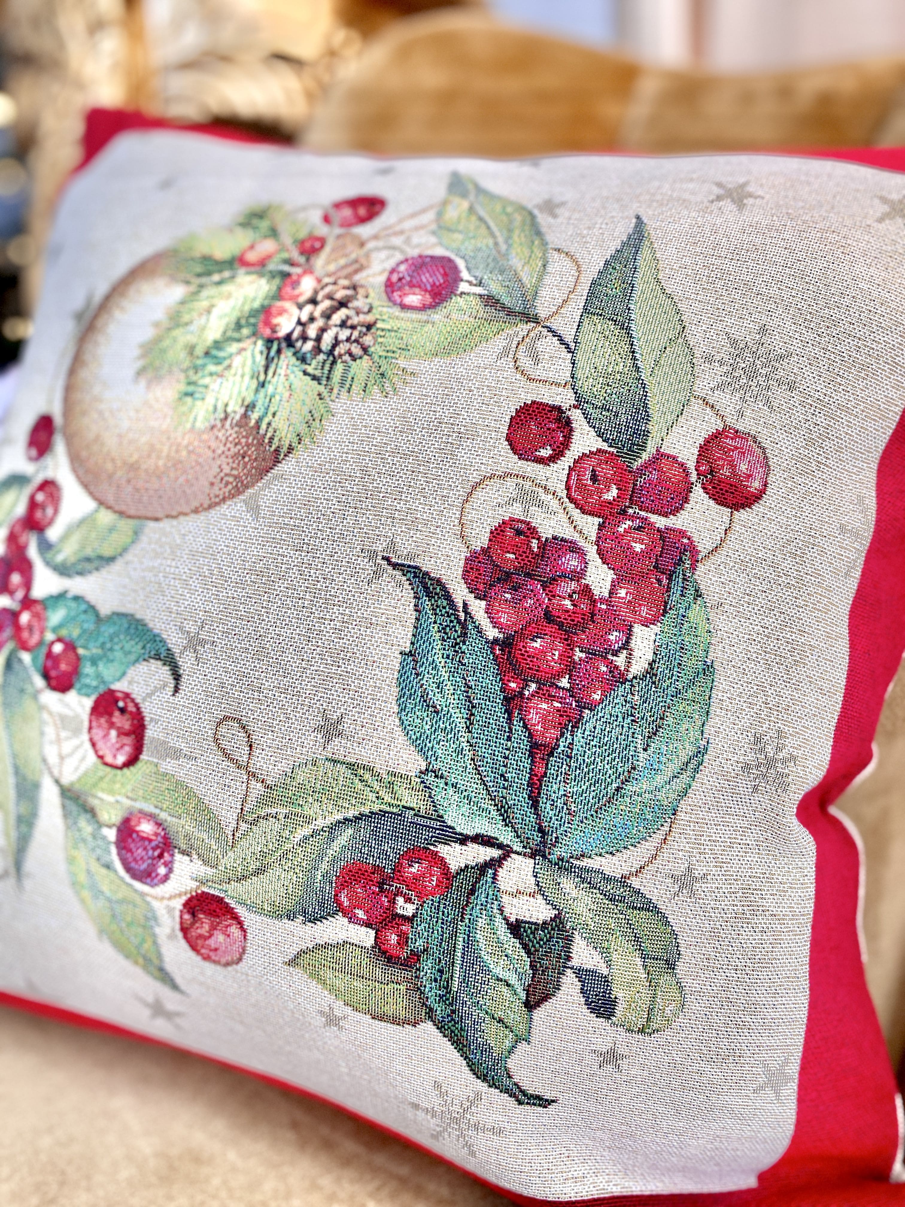 Christmas tapestry cushion cover «Christmas garland» with golden thread Limaso Textile