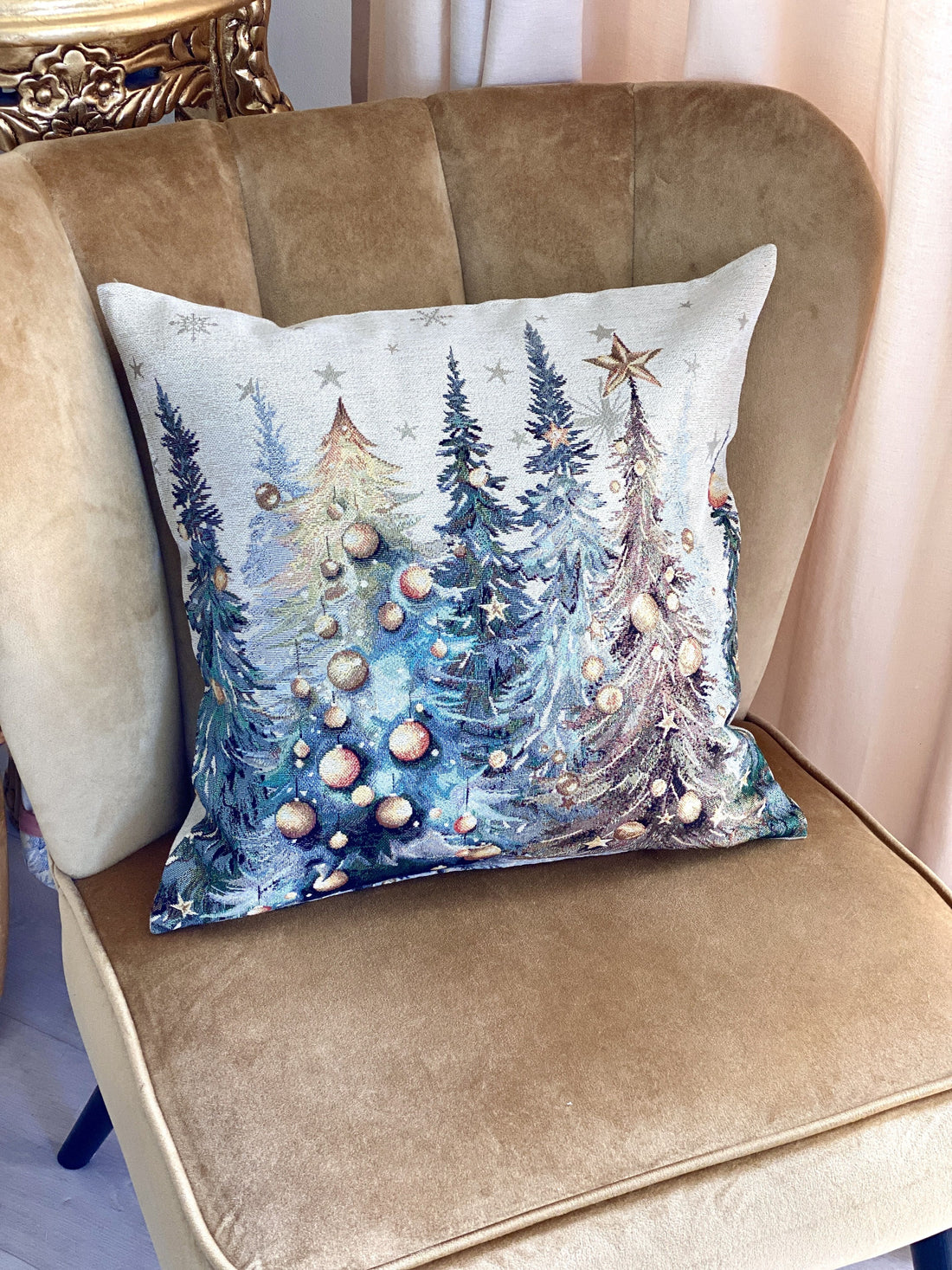 Christmas Cushion cover «Evergreen Magic» with Golden Lurex - Luxury Tapestry Limaso