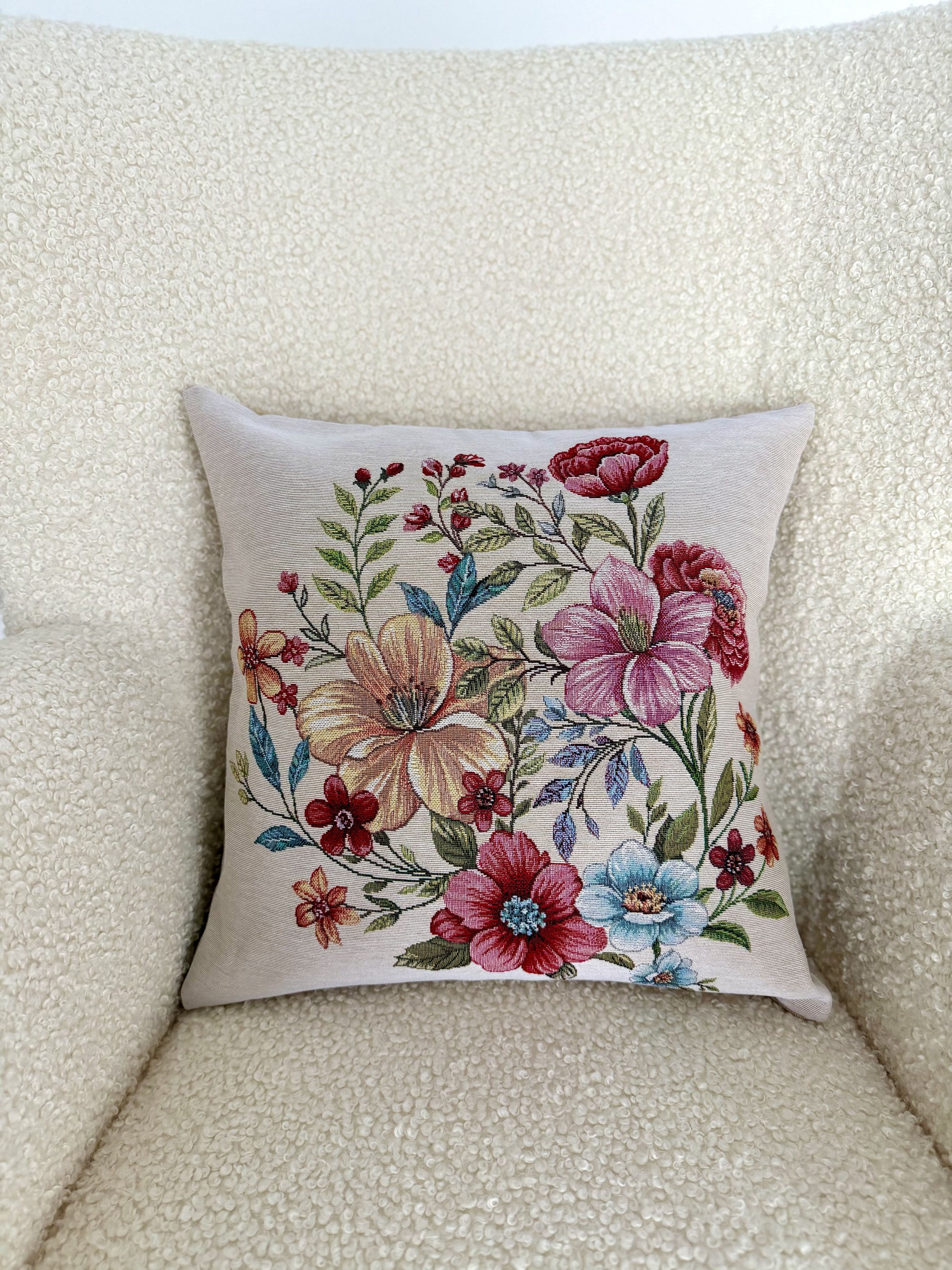 Cushion cover «Blooming garden» - Premium Tapestry - Textile4Family