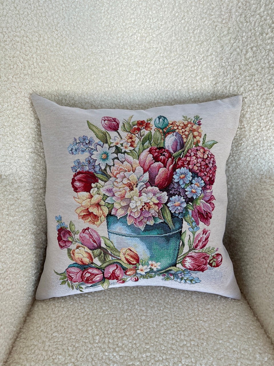 Cushion cover «Tulip Bouquet» - Premium Tapestry - Textile4Family