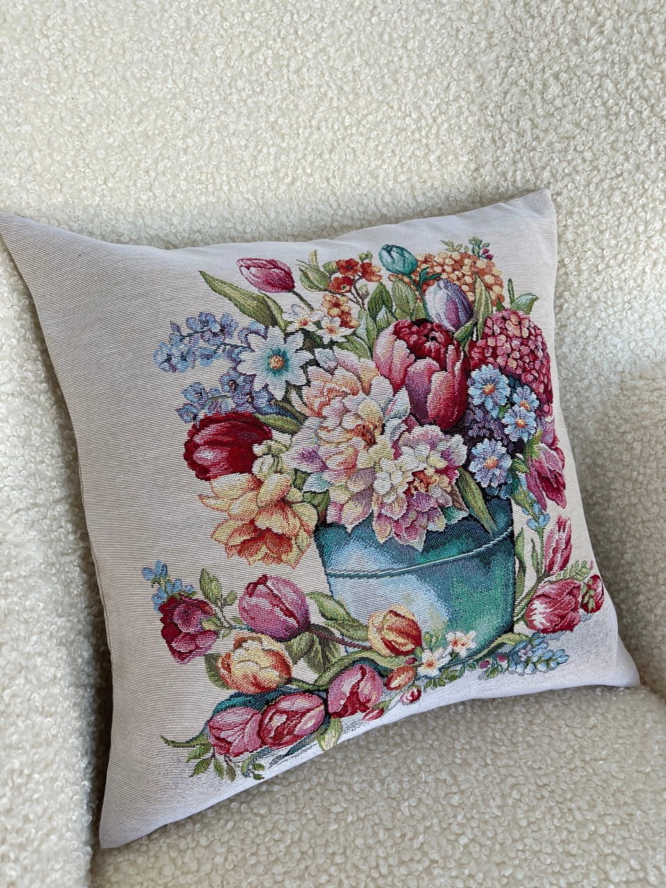 Cushion cover «Tulip Bouquet» - Premium Tapestry - Textile4Family