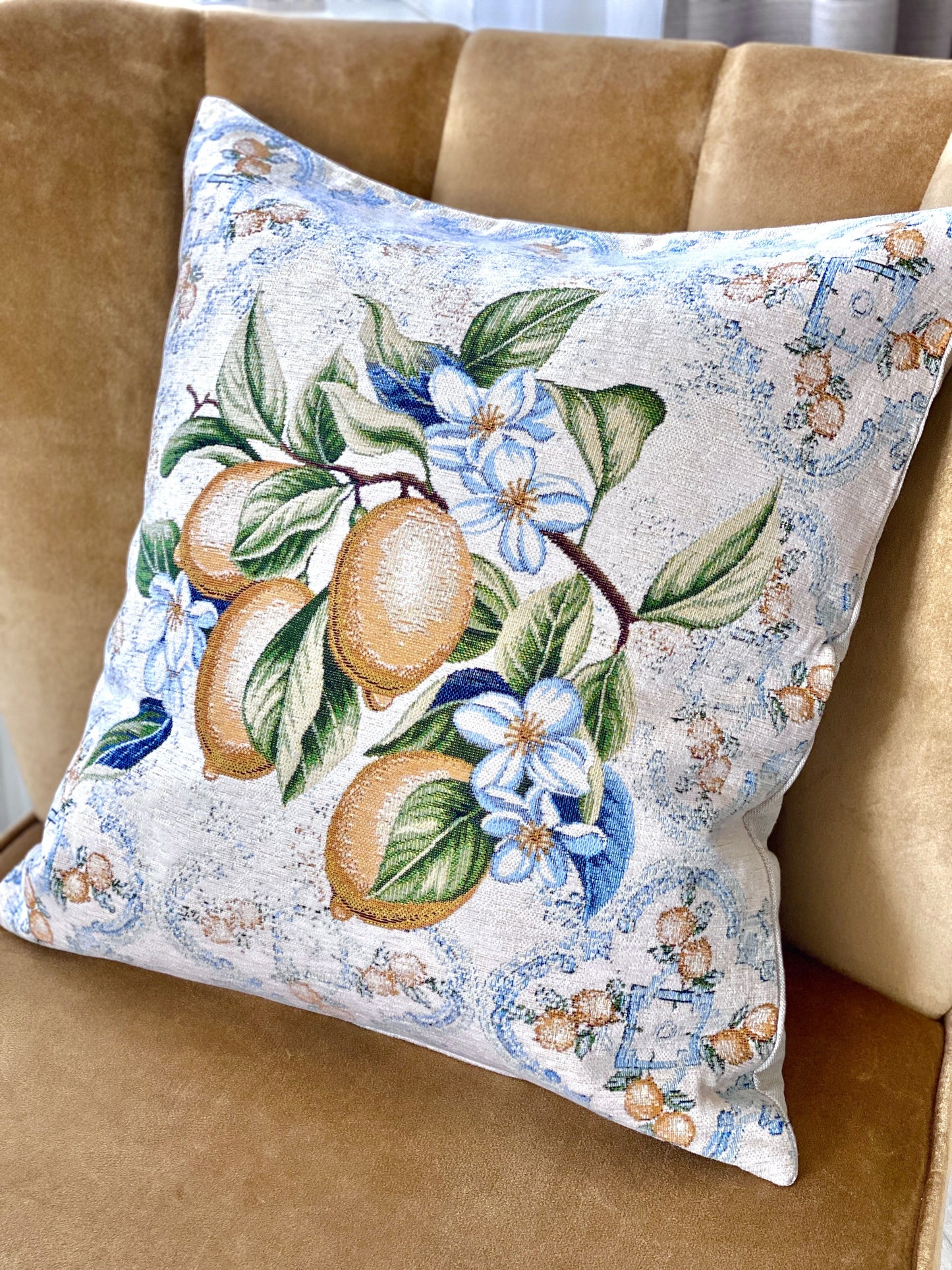Tapestry cushion cover "Lemon Majolica-1" with microfibre