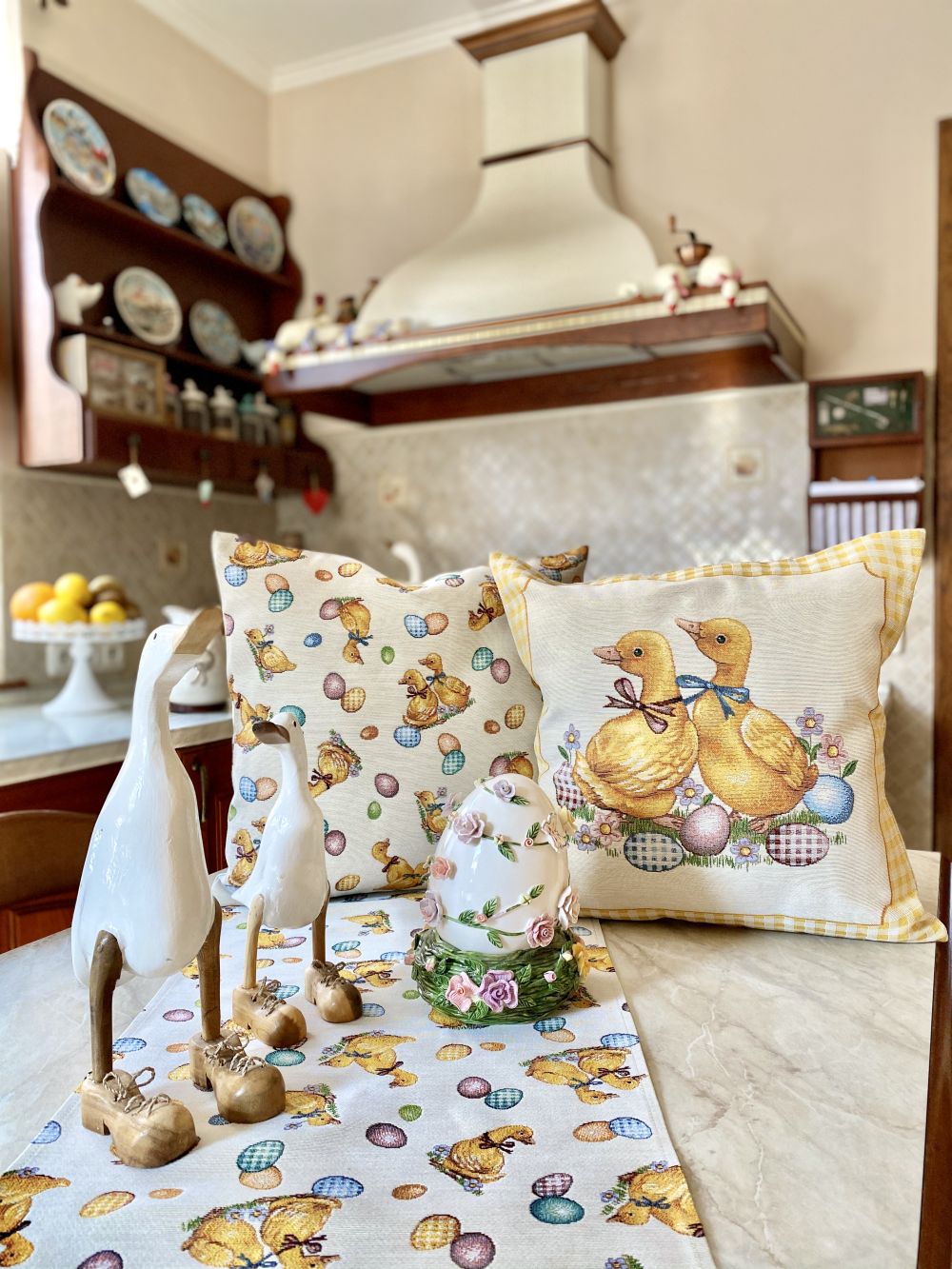 Easter tapestry table runner «Easter Ducks» Limaso Textile