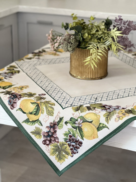 Tapestry tablecloth «Grape»