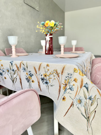 Tapestry tablecloth «Tenderness»