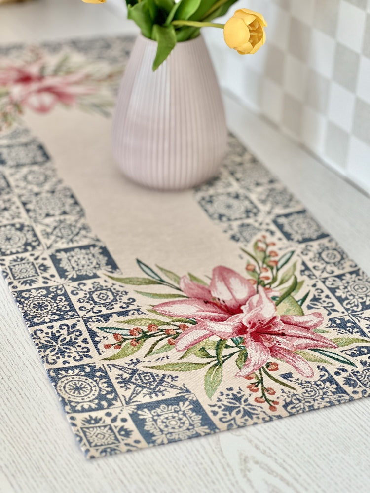 Tapestry table runner «Lilies» Limaso Textile