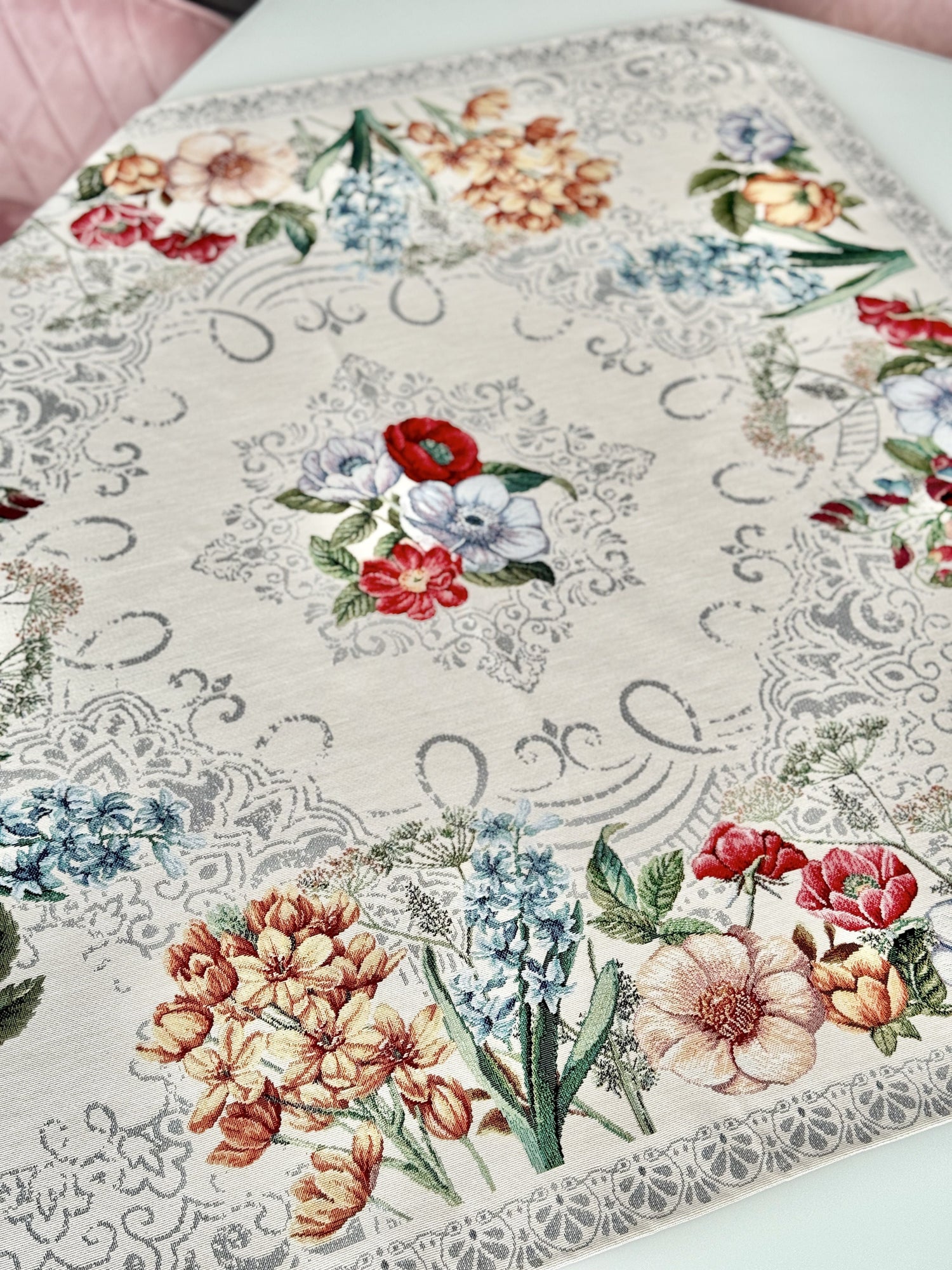 Tapestry tablecloth «MANDALAS FLOWERS» Limaso Textile