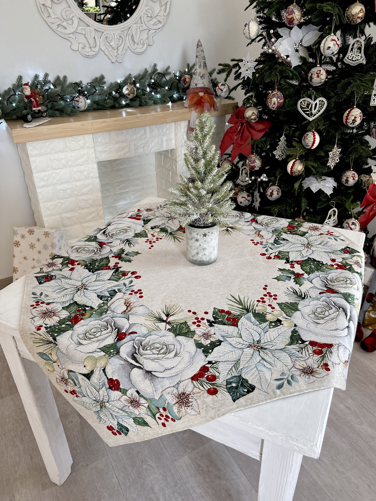 Christmas tapestry tablecloth «Christmas Flower» with silver thread