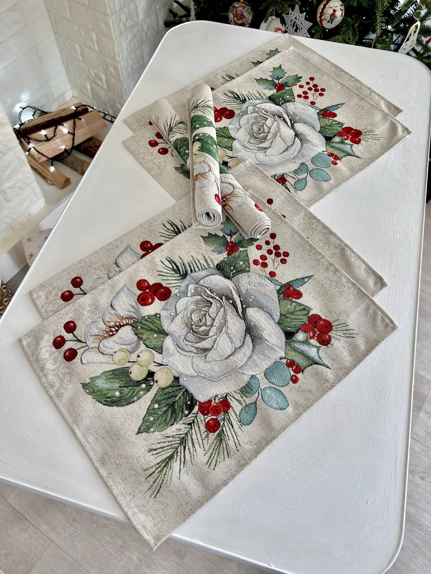 Christmas Placemat «Christmas Flower» with silver thread Limaso Textile