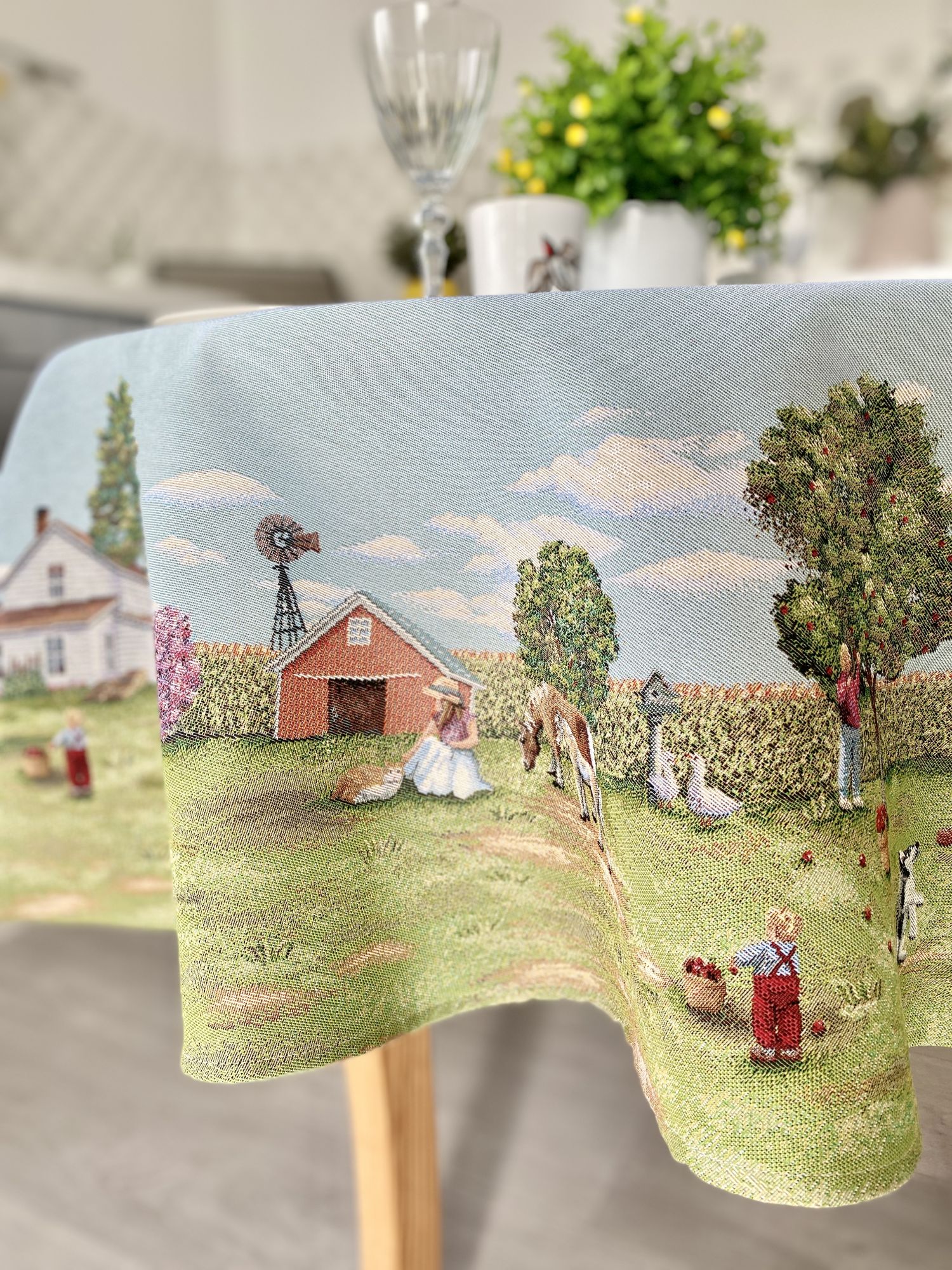 Round Tapestry Tablecloth «Village» Limaso Textile