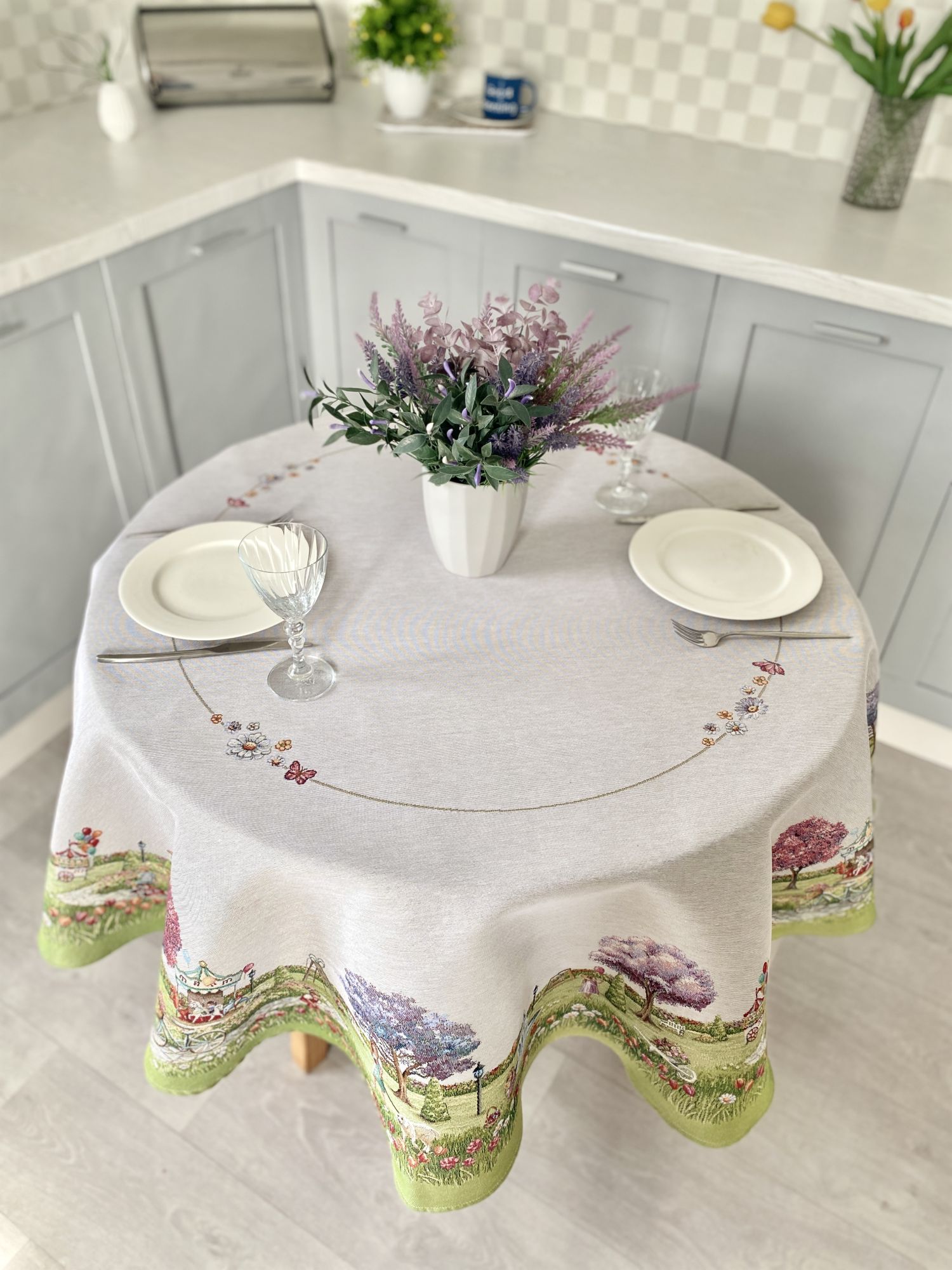 Round Tapestry Tablecloth «Spring gardens» Limaso Textile