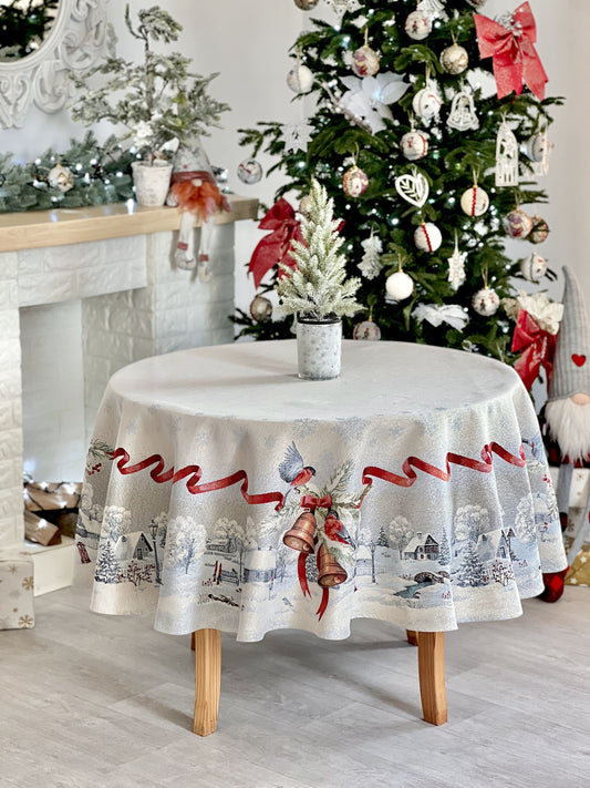 Round Christmas tablecloth «Christmas News» with silver thread