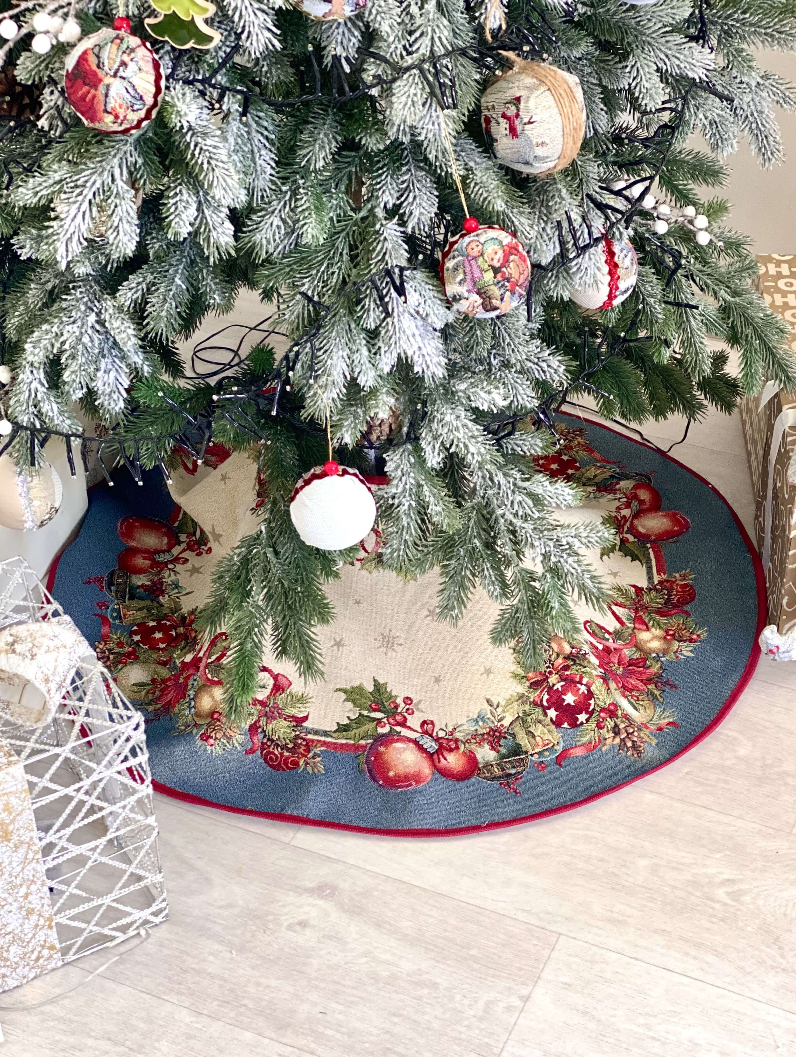 Christmas Tree skirt «Christmas Glow» with Golden Lurex - Luxury Tapestry - Textile4Family