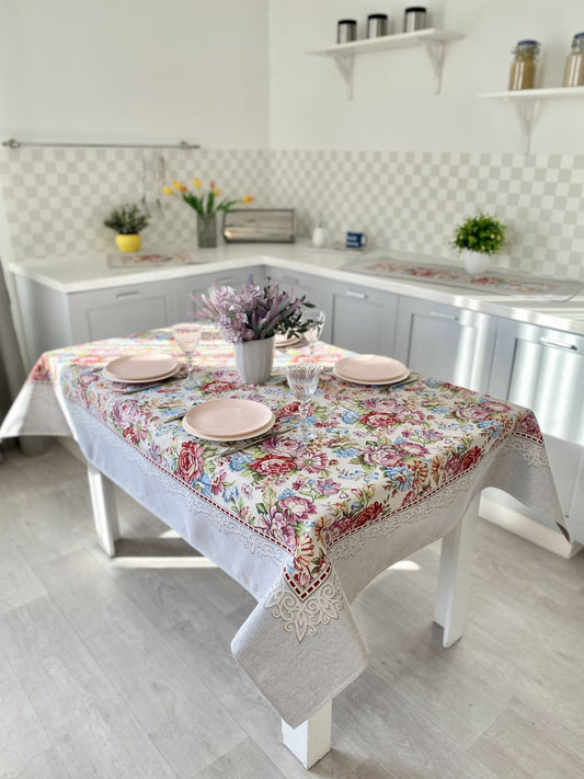 Tapestry tablecloth «Roses»