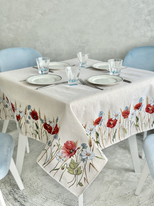 Tapestry tablecloth «Poppies and daisies»