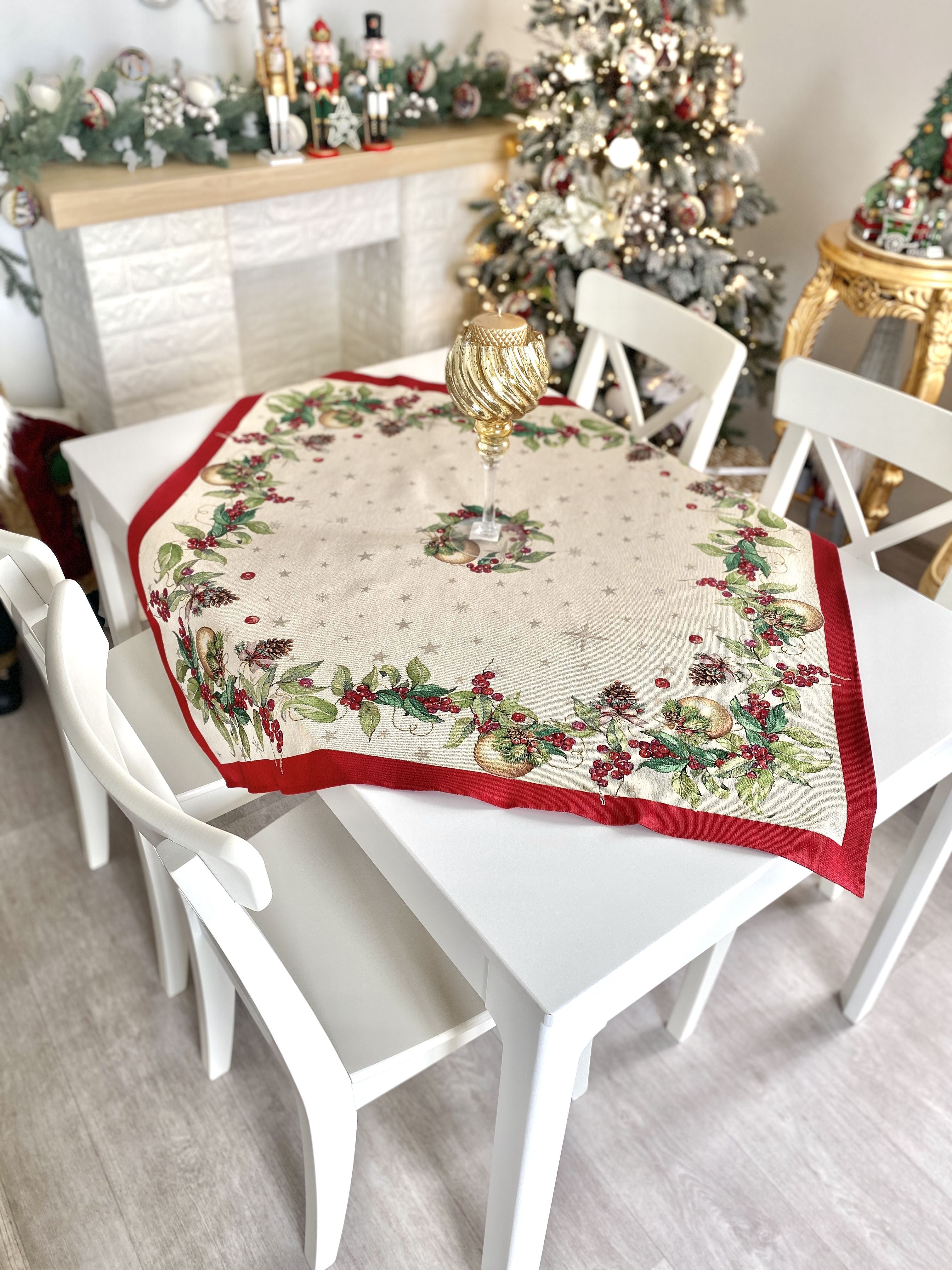 Christmas tapestry tablecloth «Christmas garland» with golden thread Limaso Textile
