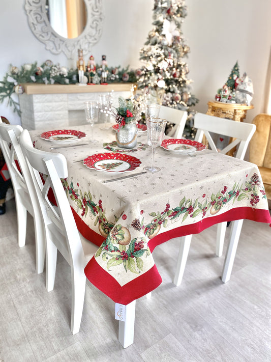 Christmas tapestry tablecloth «Christmas garland» with golden thread