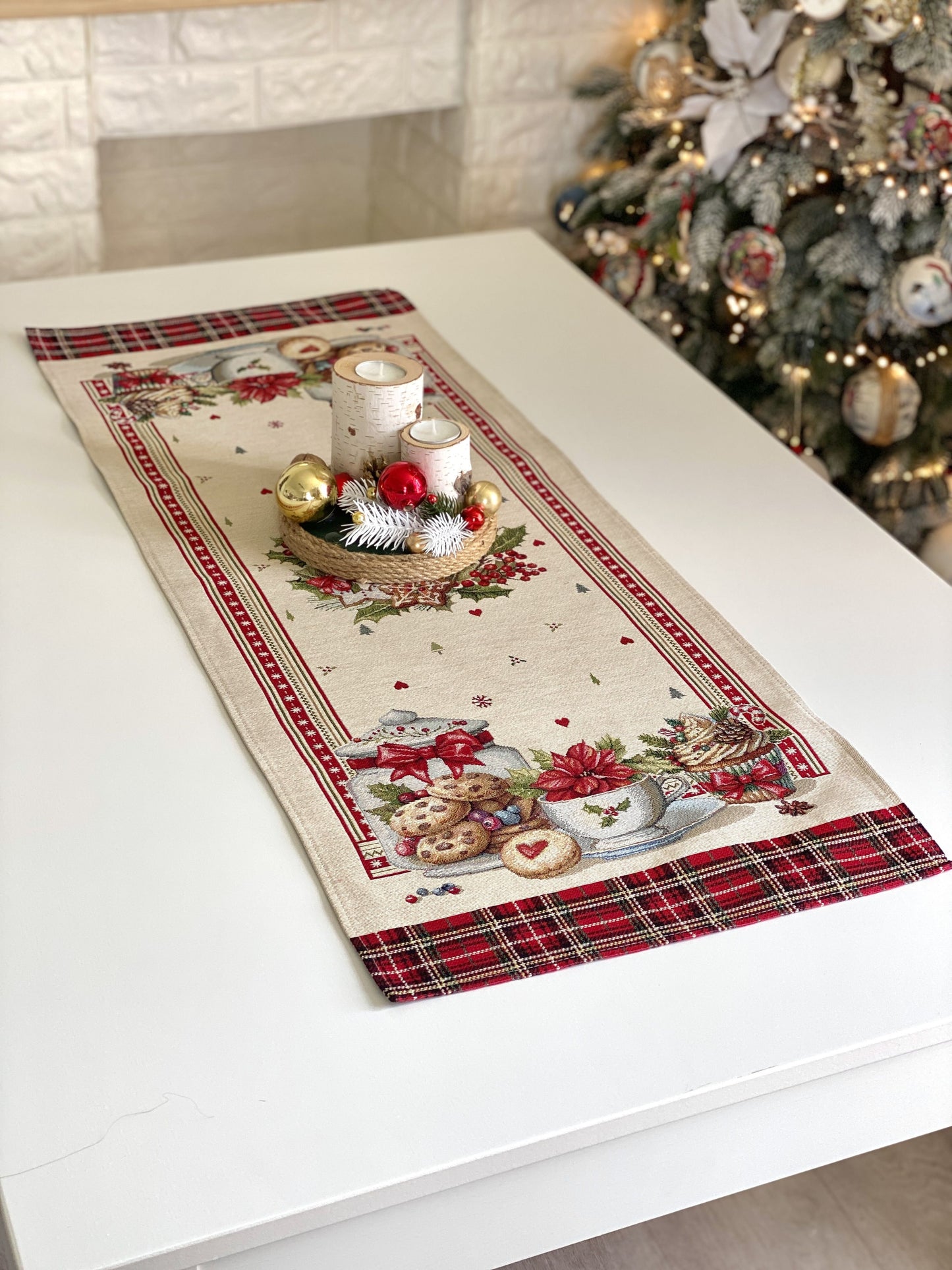 Christmas Table Runner  «Sweet Dreams» with Golden Lurex - Premium Gobelin